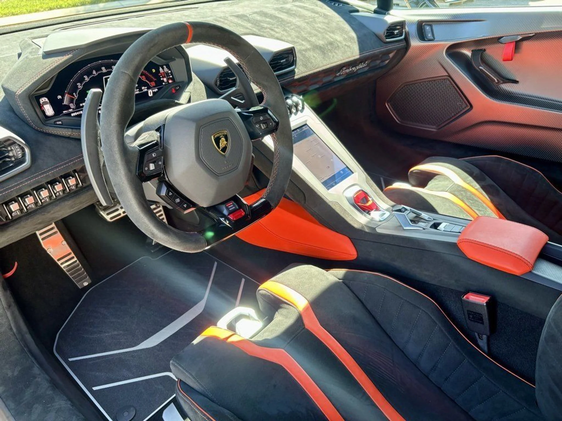 mph017_290002199_815109f60168e0415bda1dfcfaf85e08_c26154c253