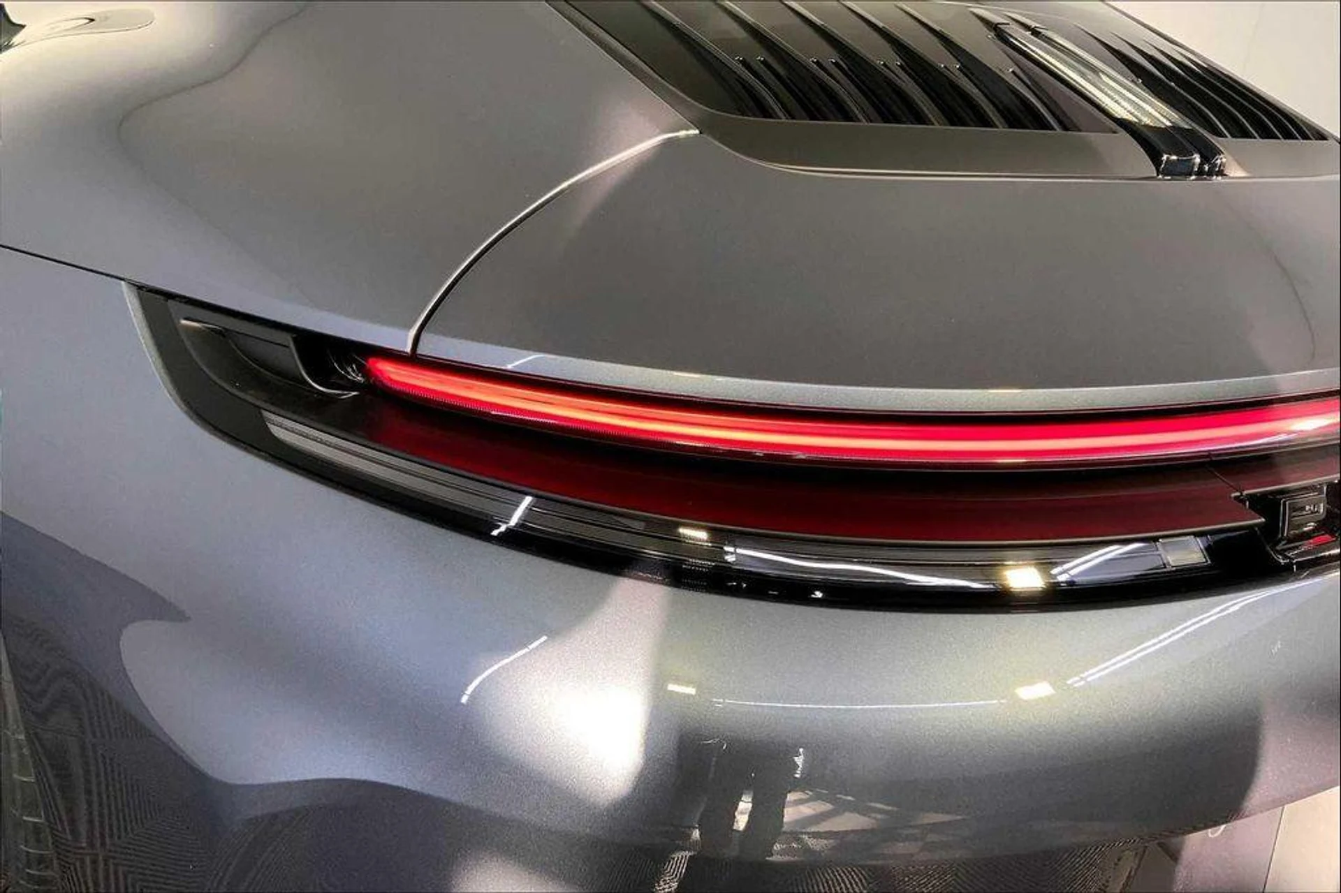 mph017_2900666905_udi_In_T3_K_Xmm_m_Oa_Hckglw_TQ_2_RE_3d324f7099