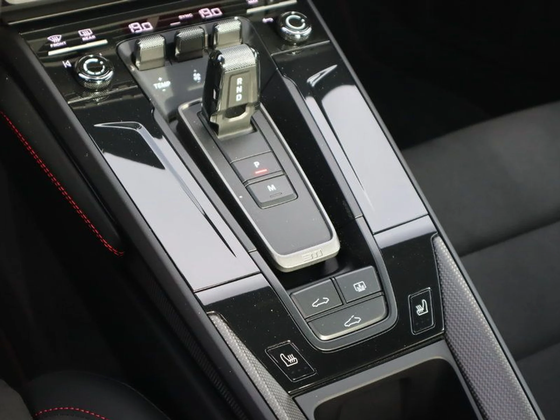 mph017_2900793051_37169722_07676_0a1726dd8849db8164072b26f4663d98_ad5026c6ed