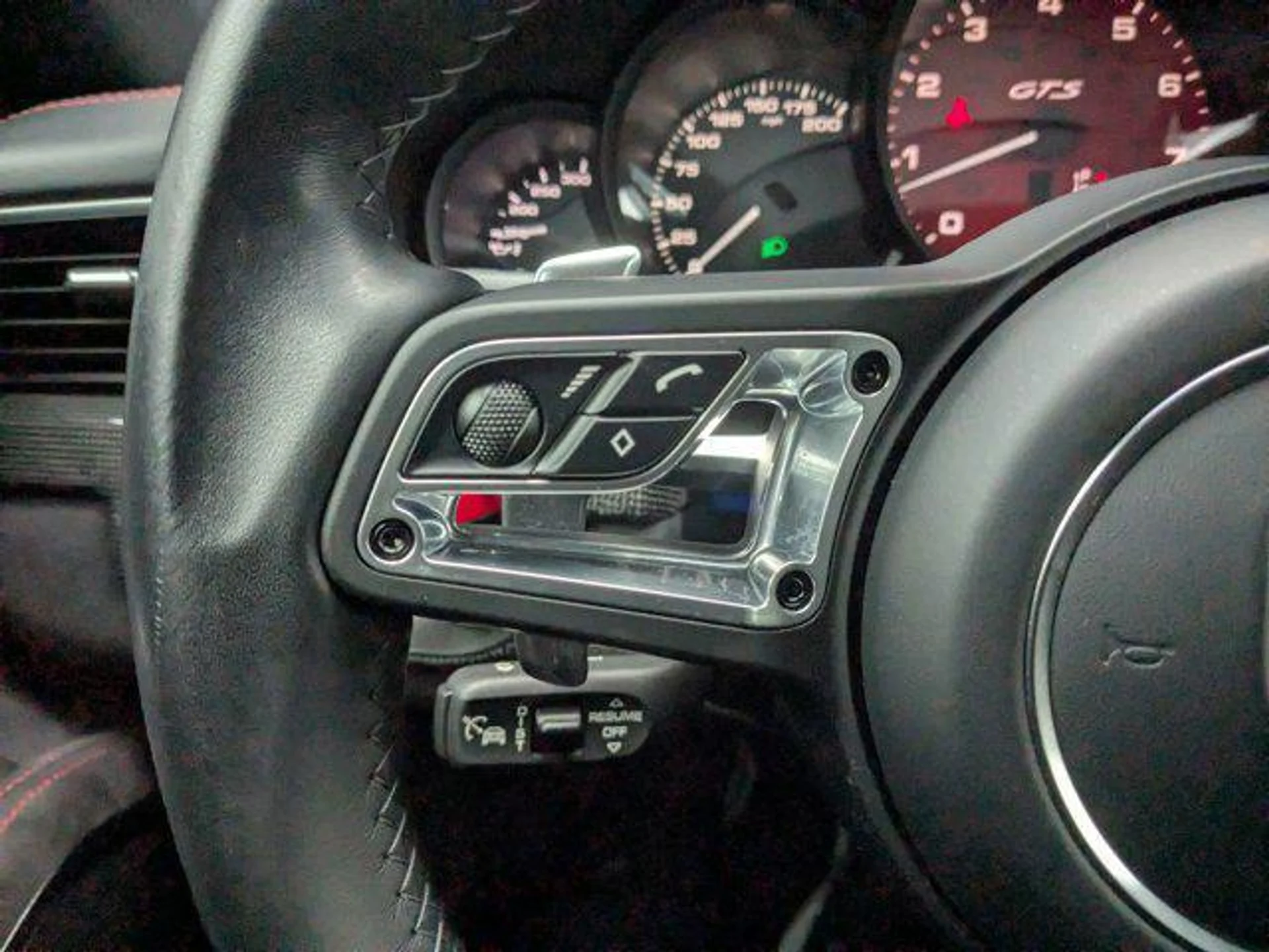 mph017_2903935301_C_Vu_Xx4_KT_Eqfh_Rp_HVPZ_Onj_Nmc_I_0c24ef21de