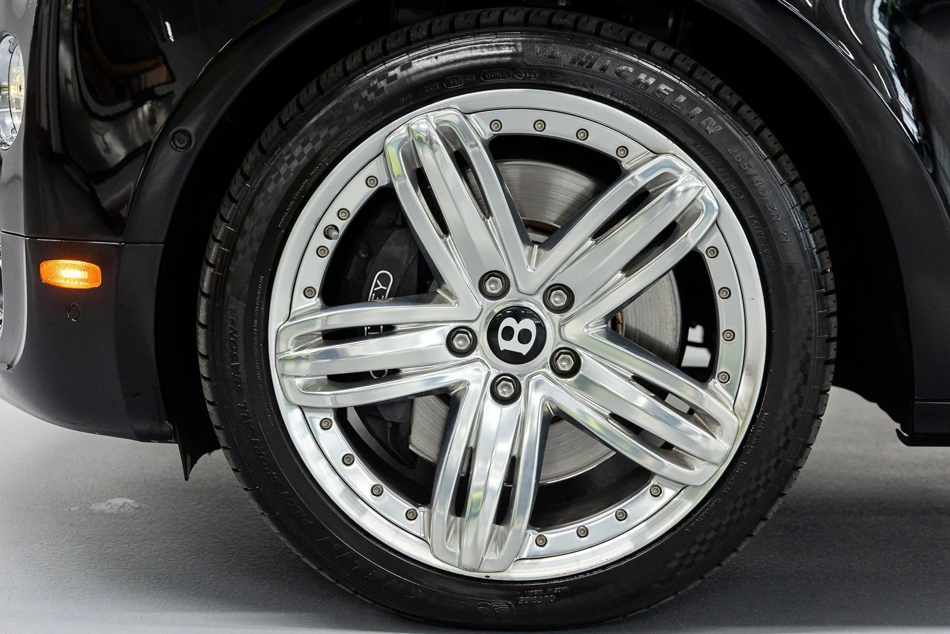 mph017_2906261699_34ce765604c59fbeebe7326b6563ac12x_32d2c4135c