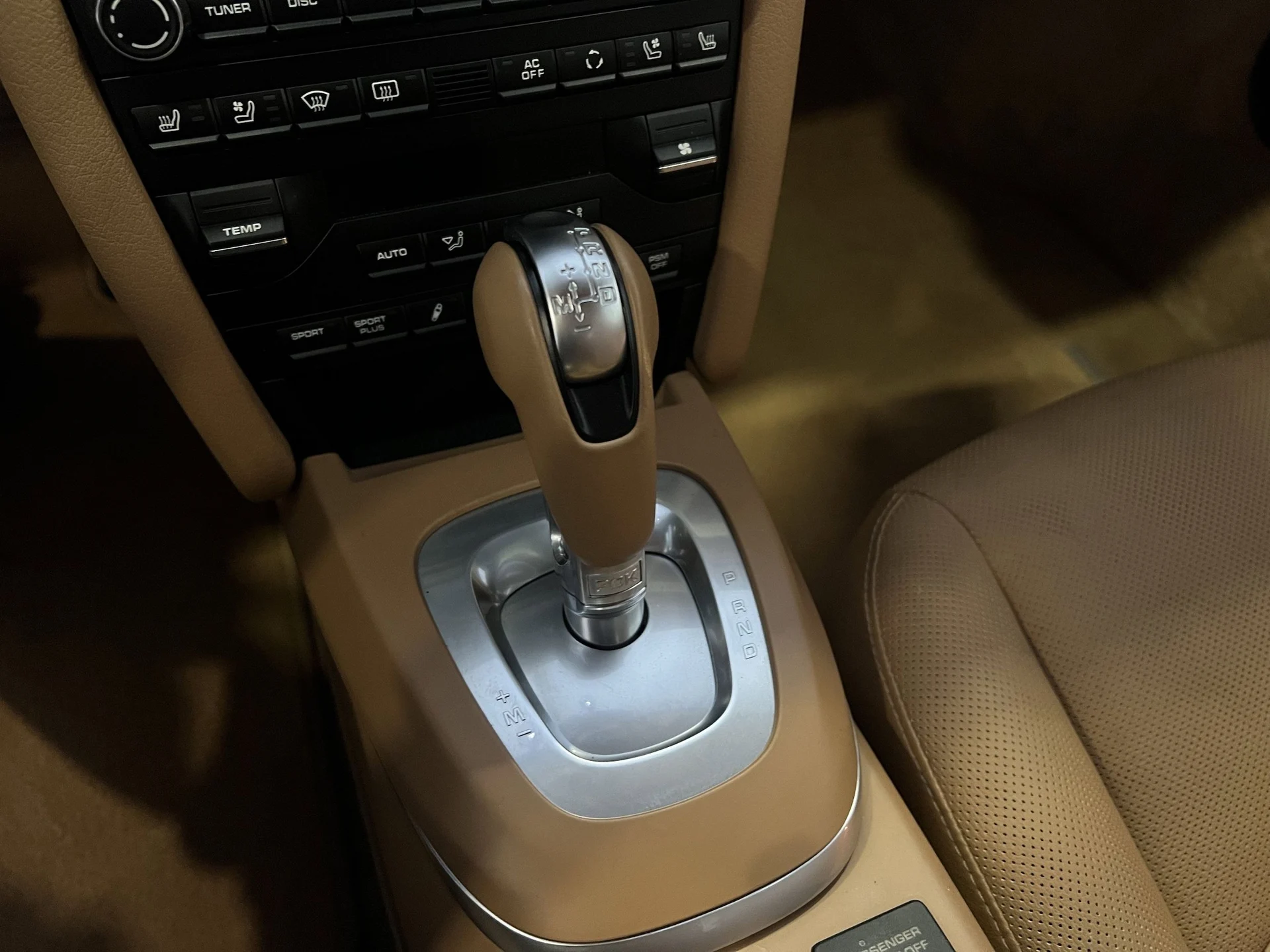 mph017_2915073993_031bdada266a50b8404f9445f52a91d8x_a382efe94c