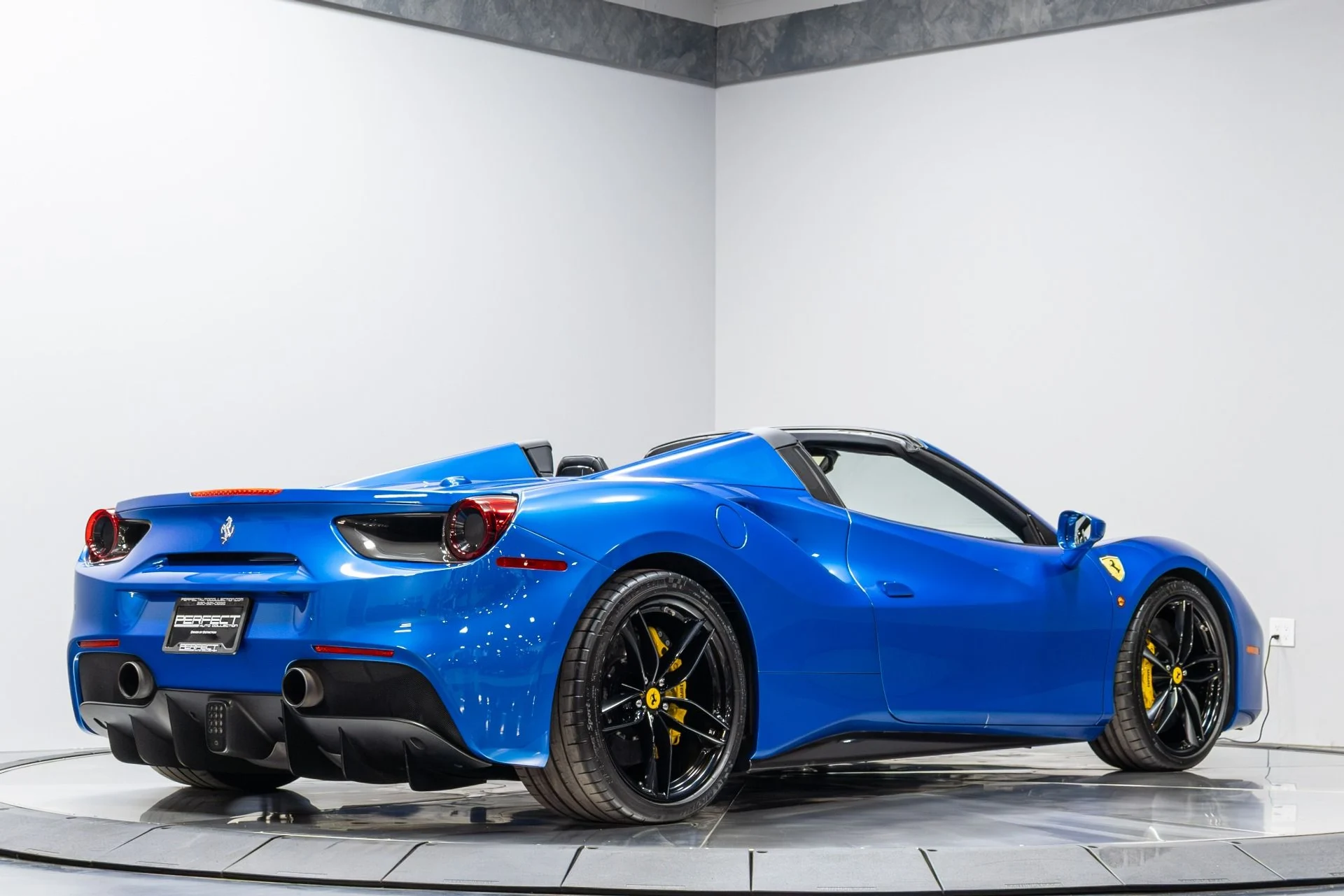 mph017_2916677144_Used_2016_Ferrari_488_Spider_1773694503_2d1d4d8811