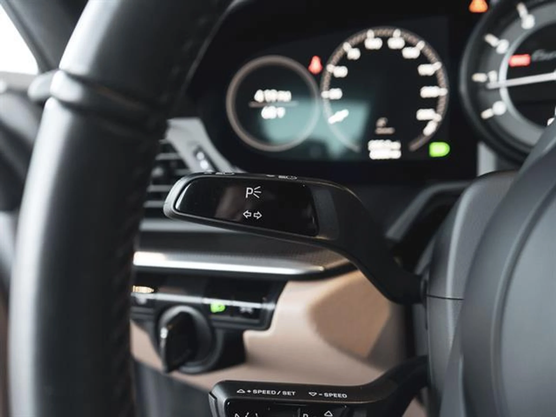 mph017_2918083893_UB_5b_Rrf_M584_Mo_Bd_C_Ni_XG_5_LP_Co_U_86d9c6e8b1