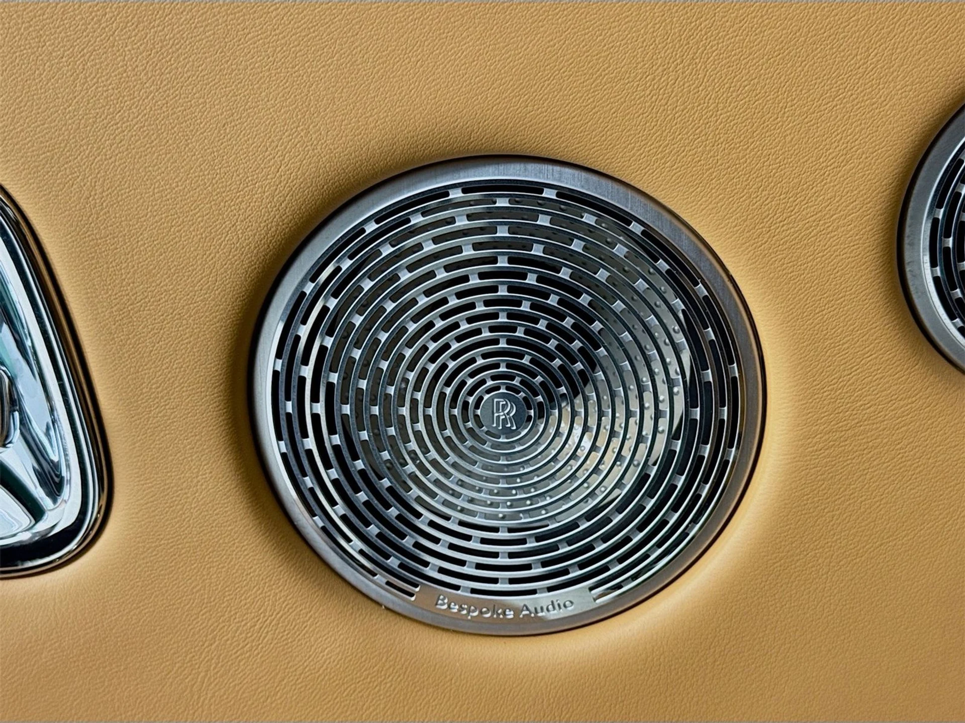 mph017_2920691753_79bb3e55c424eb9f4897510031cf026cx_b6d91ed61f