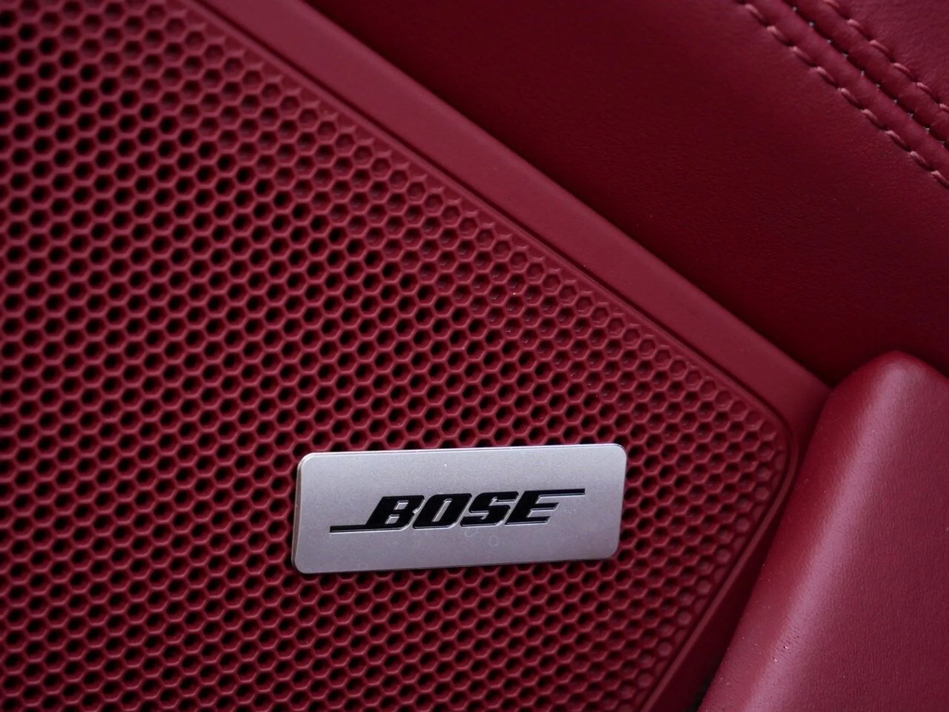 mph017_2922420783_b9afd8a2f86b7327bfc1d49cf7720296x_119505f27a