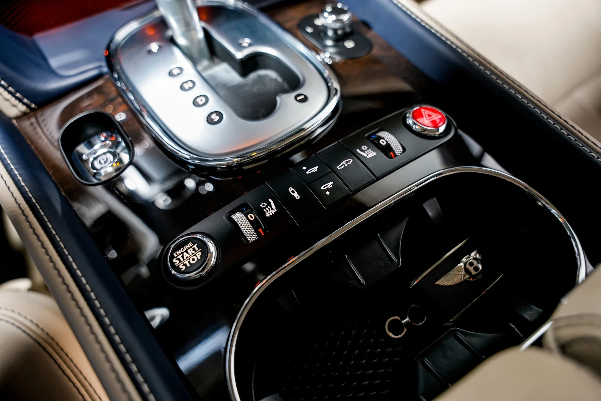 mph017_2926131308_5299b37d6c3192a6ec4656d89ba8f770x_7950df896f