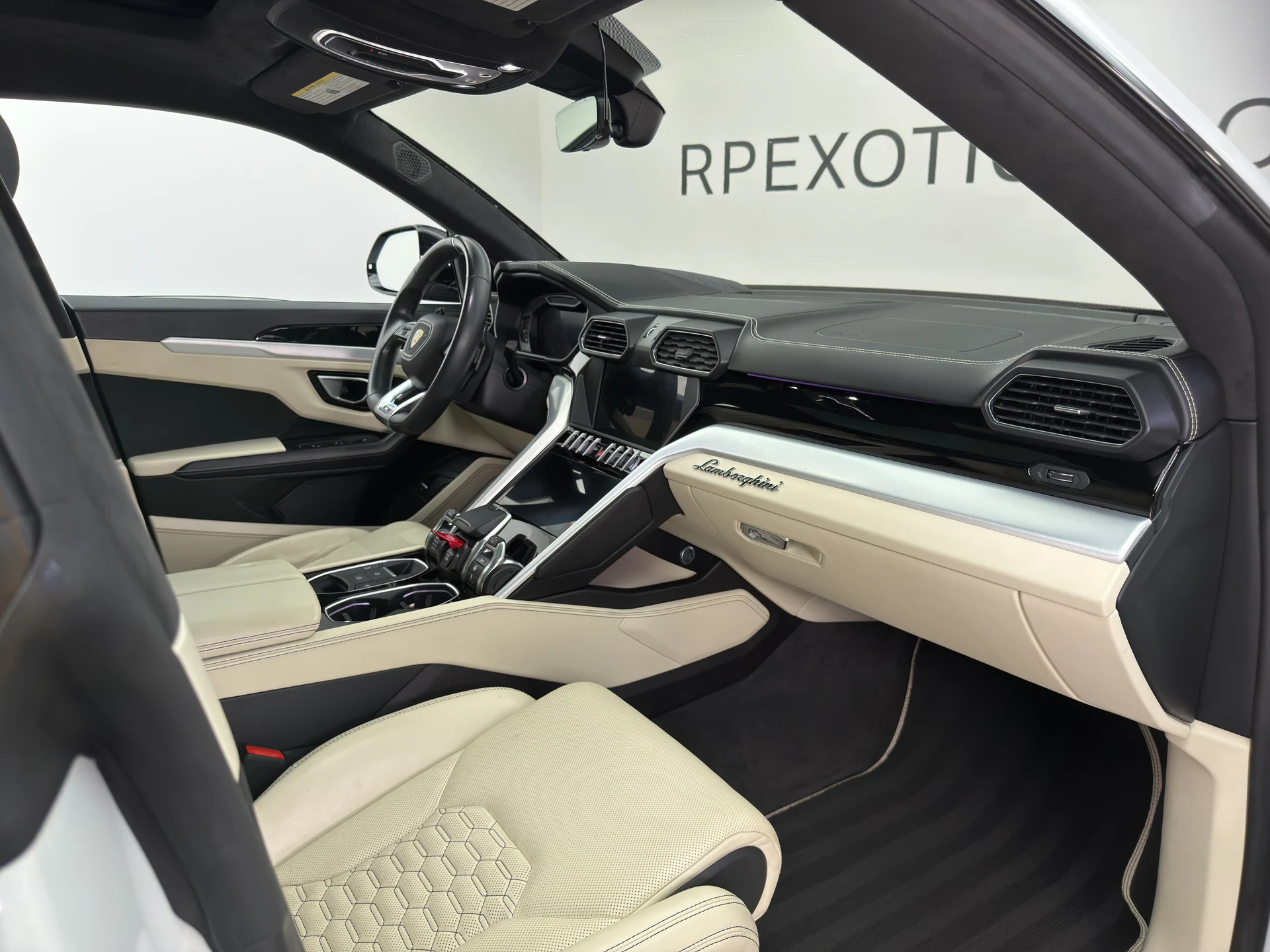 mph017_2935556974_RPA_3721_interior_005_a0bf6ecc1e