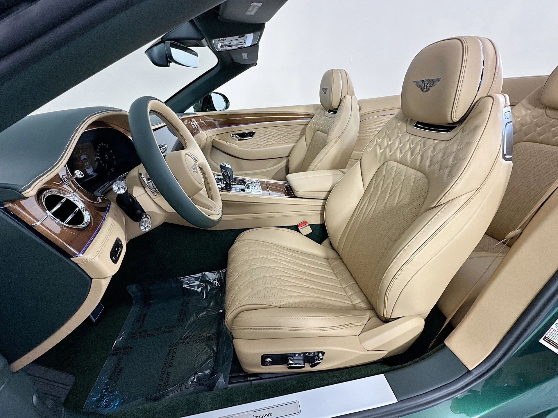 mph017_2942329470_18_ac3e71bb53