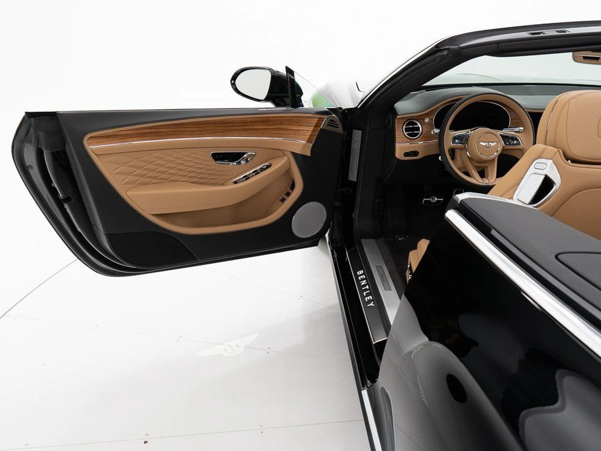 mph017_2943597700_a95ef0417b3e08e2c562bd7623d4e37e_70dcfea799