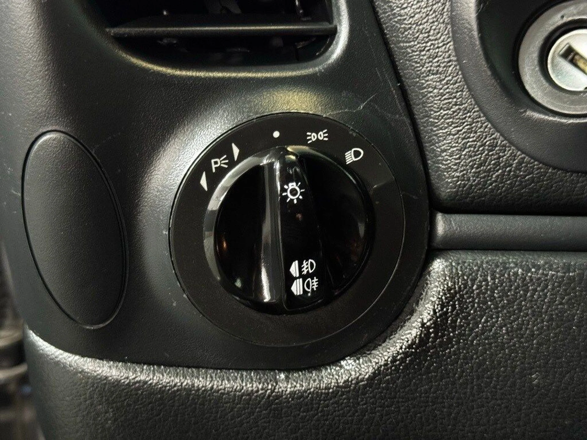 mph017_2949409604_9c33f2cd9057baf95c607a9c24815c12x_59909240dd