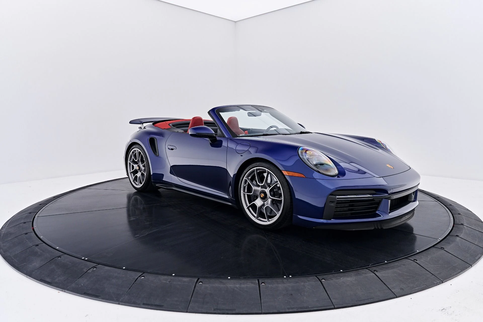 mph017_2950821822_Used_2024_Porsche_911_Turbo_S_1790299333_439a6a2f26