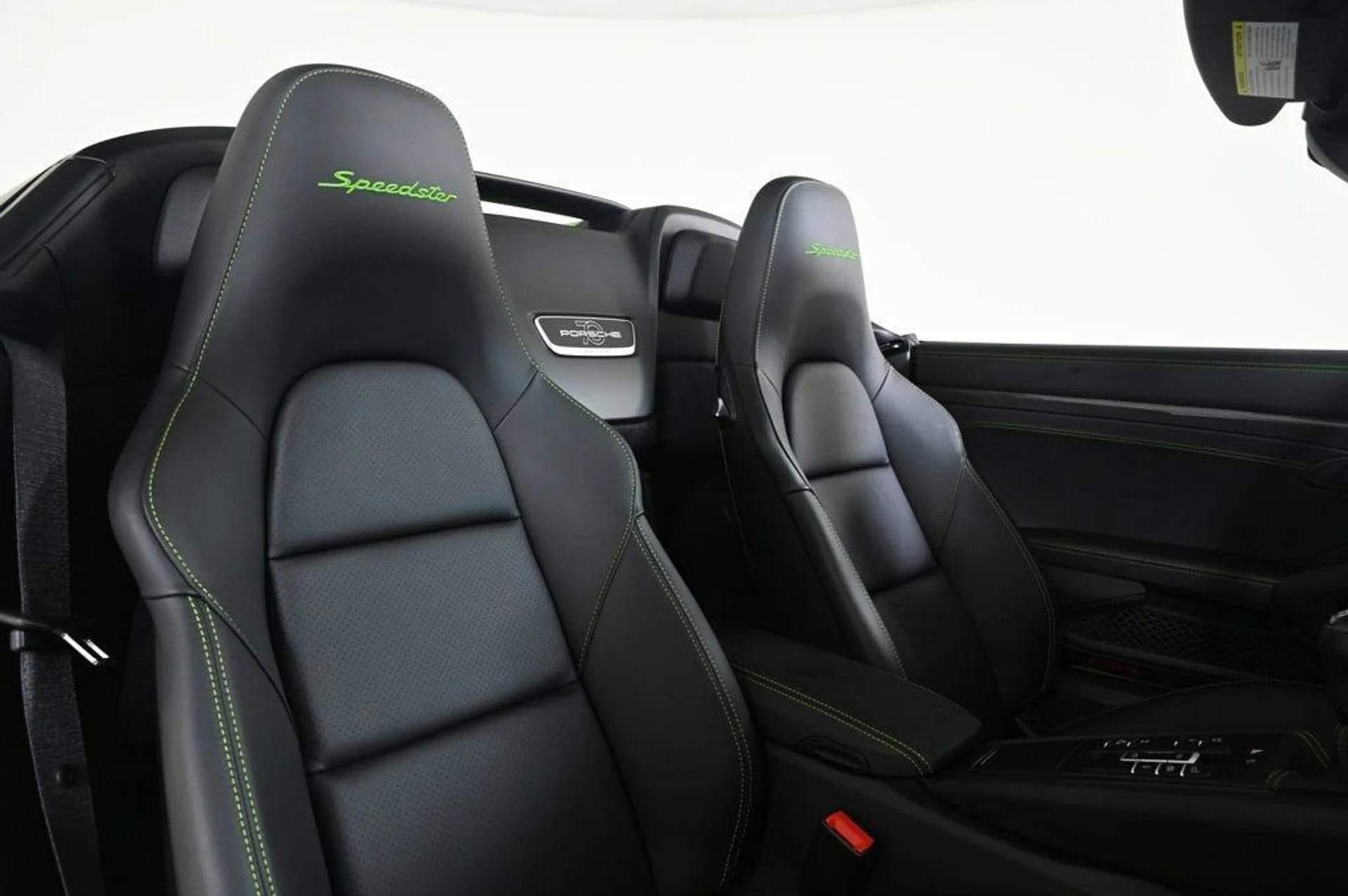 mph017_2958455775_c434dca2aa3744918ae5dd3c749c5d23_11f6213159