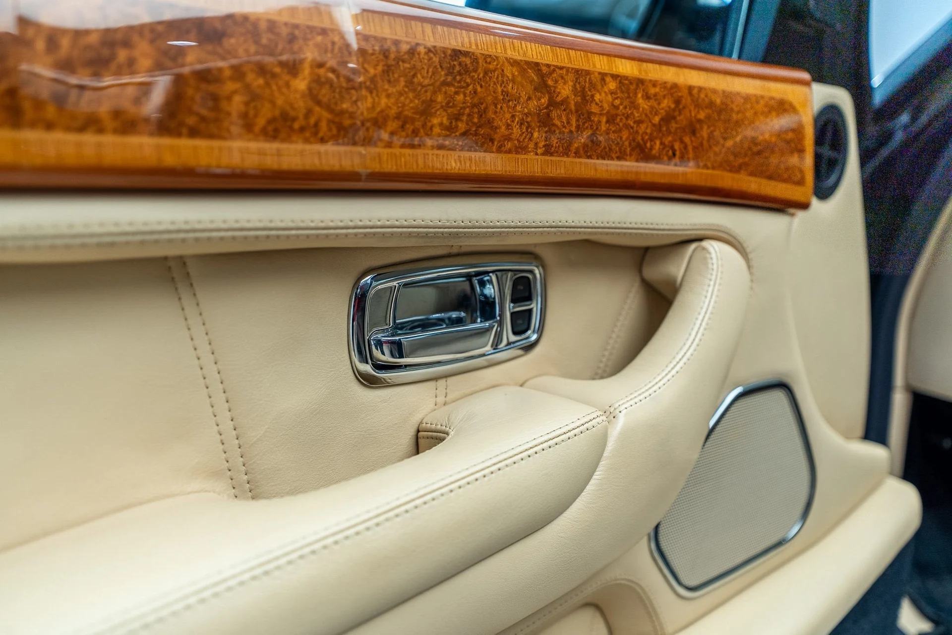 mph017_2959688730_24acd4a535bc44a48dc781d67fbef26d_6fcaf1856a