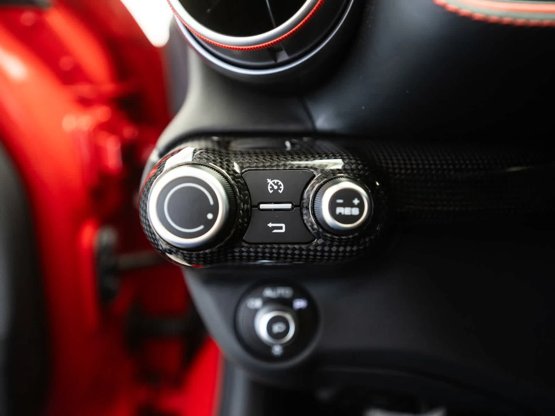 mph017_2967026532_744e66b3ed7a5478b392cace1a9d6e89x_518d4118f3