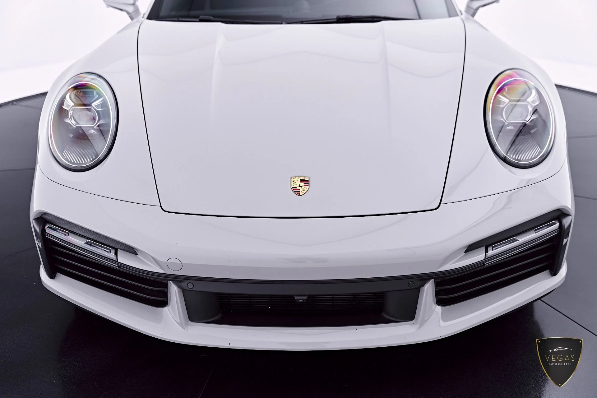 mph017_2973442124_Used_2022_Porsche_911_Turbo_S_1782757350_7d881ae2fe