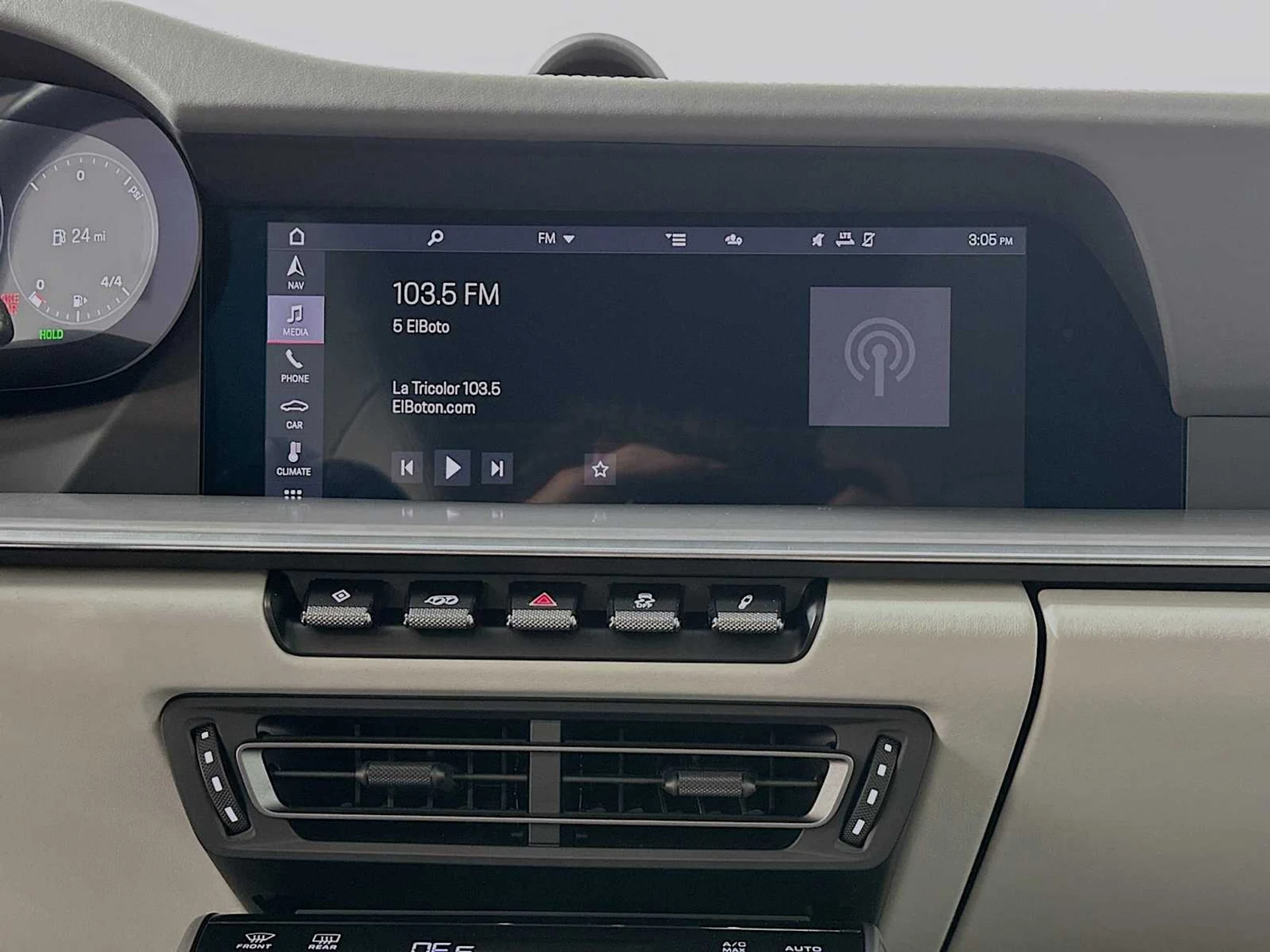 mph017_2975240618_f3629b685b23e26139b37f2979c2f5e5_c1e50c2a70