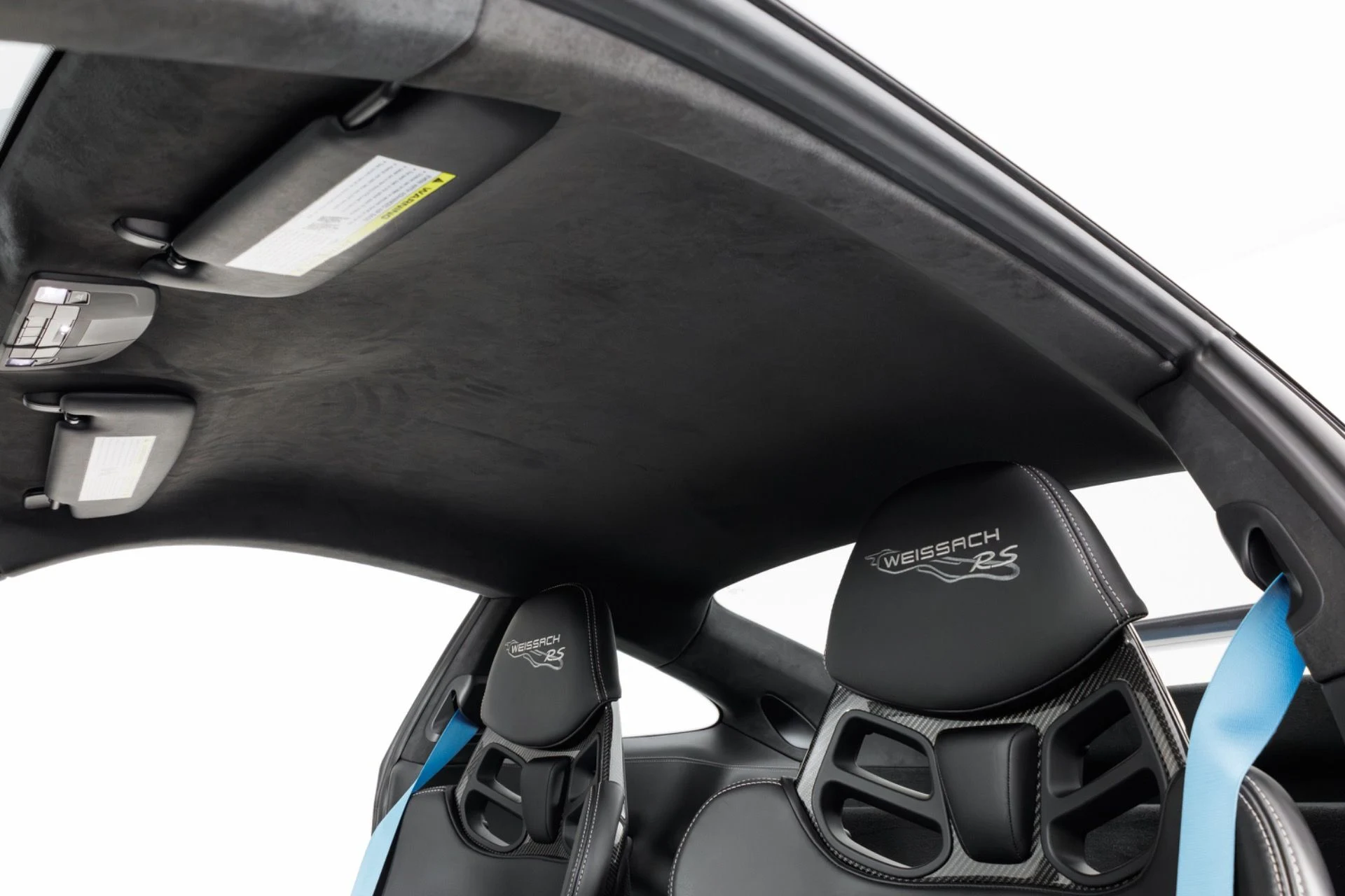 mph017_2980456944_Used_2019_Porsche_911_GT_2_RS_1792013902_18994fb254