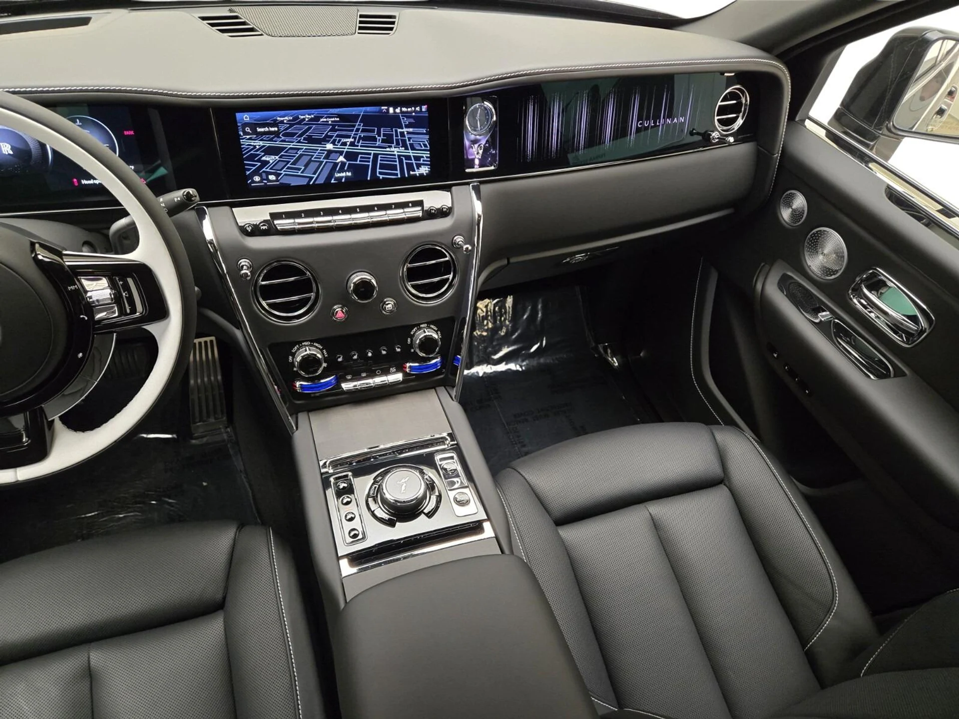 mph017_2980741693_New_2026_Rolls_Royce_Cullinan_1776230140_942b32c6b8