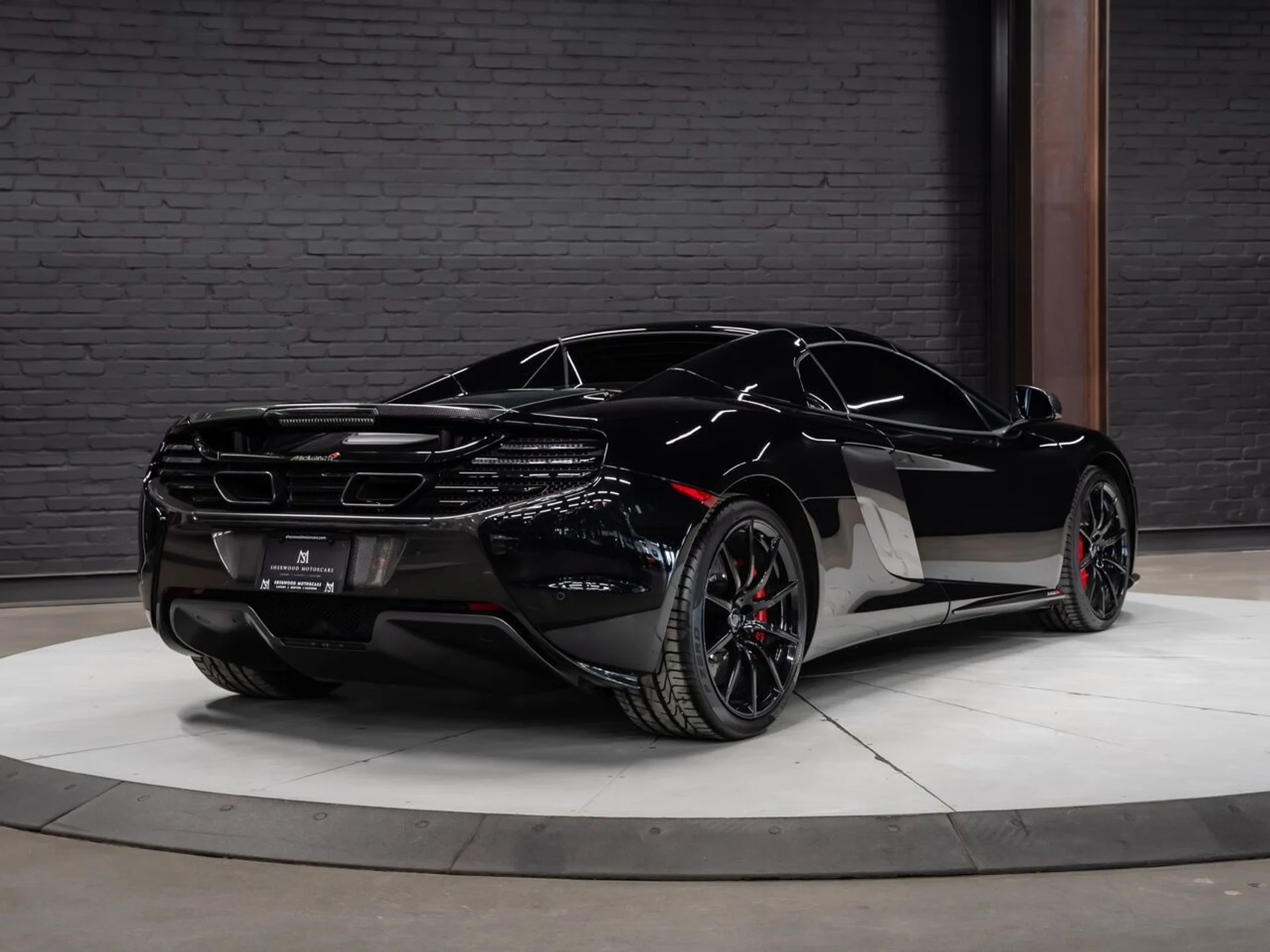 mph017_298202919_mclaren_650s_2015_e53e38f258