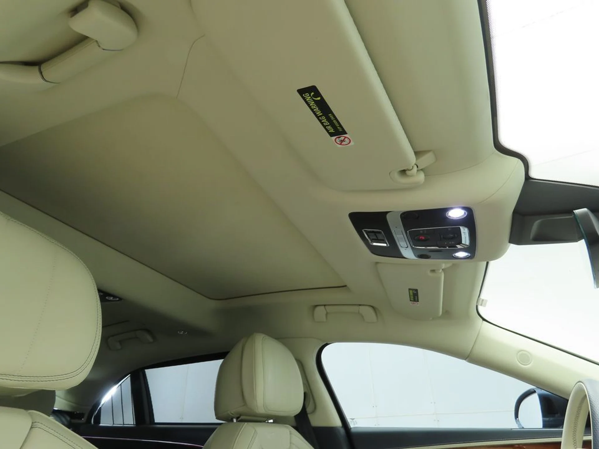 mph017_2983564463_used_2020_bentley_flying_spur_w12sedan_8119_22964614_18_1024_fad926bf94