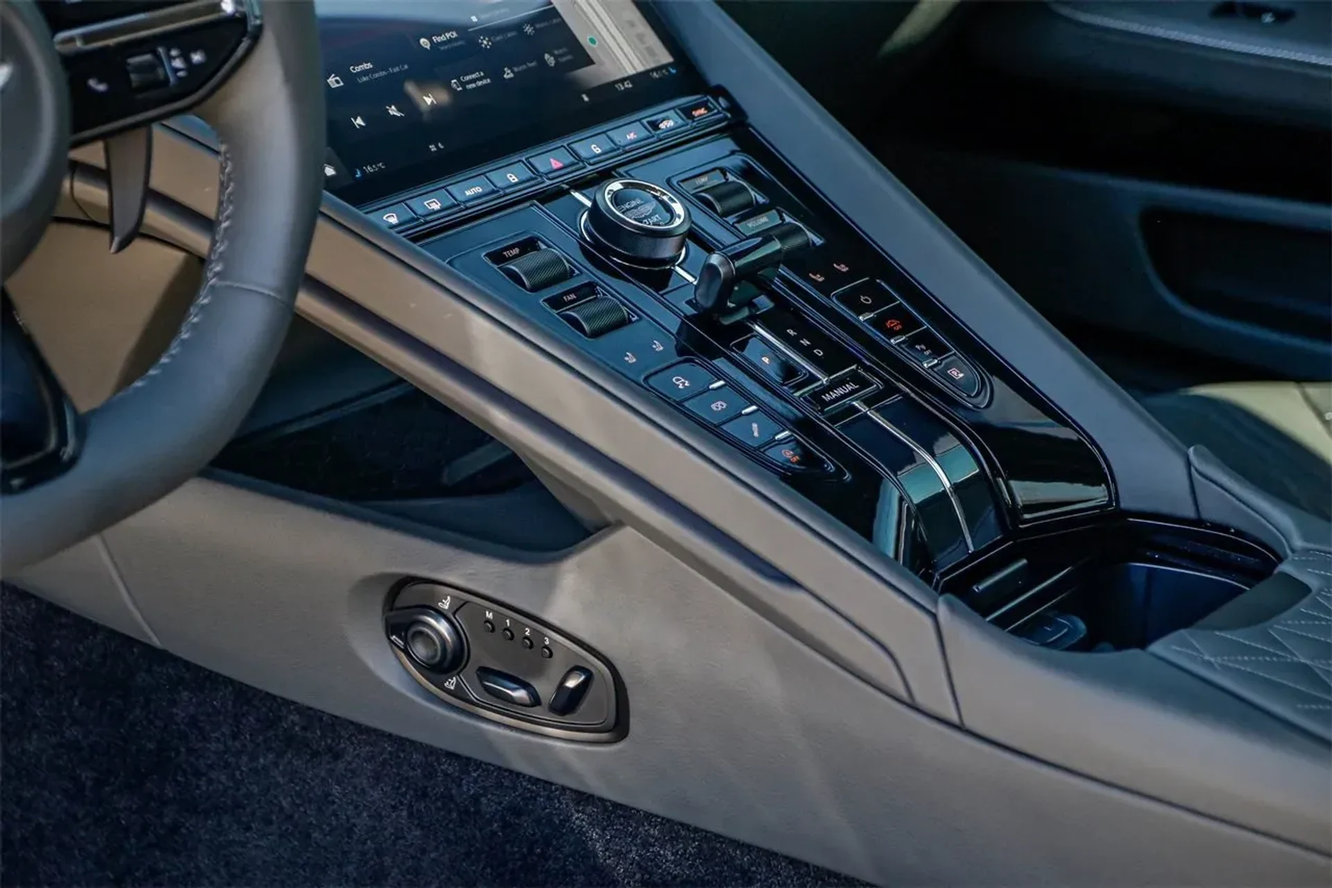 mph017_2986214870_31c27ffc66e44980918c5601e29eb9f4_209cb2e083