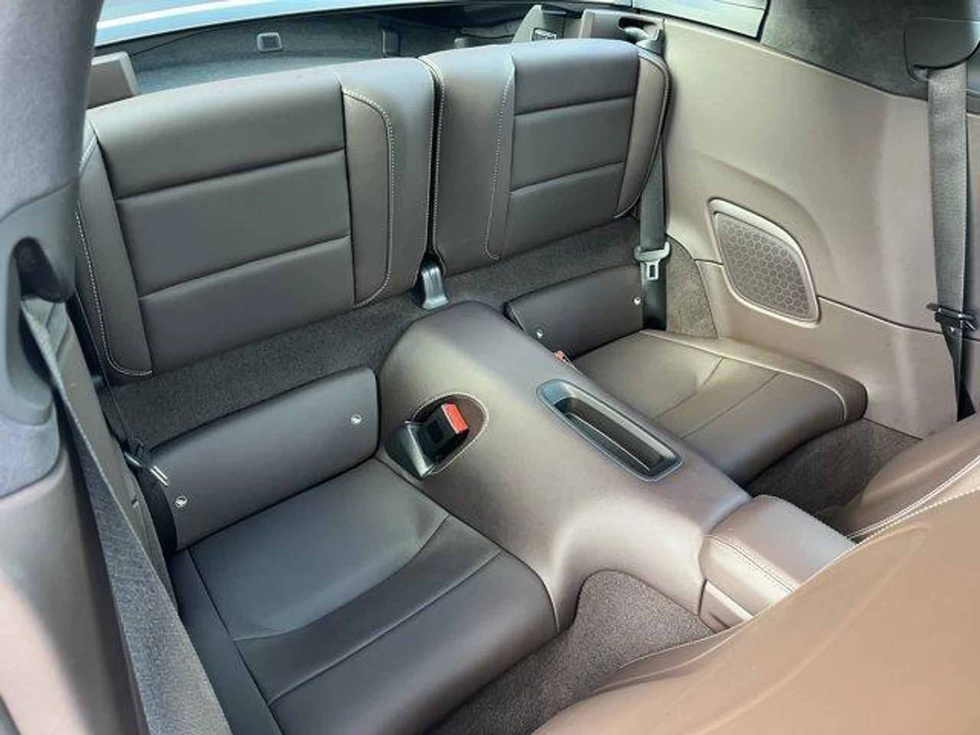 mph017_2992010795_hhl_M1_A1r_F1_E_Wkvx9_t_Ah6_Bu_Ru_Vo_de78a39aad