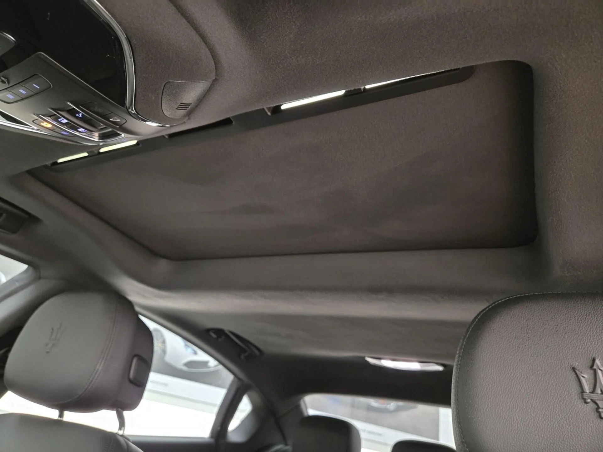 mph017_2995408554_Used_2023_Maserati_Quattroporte_GT_1777355970_a2f2aa82f3