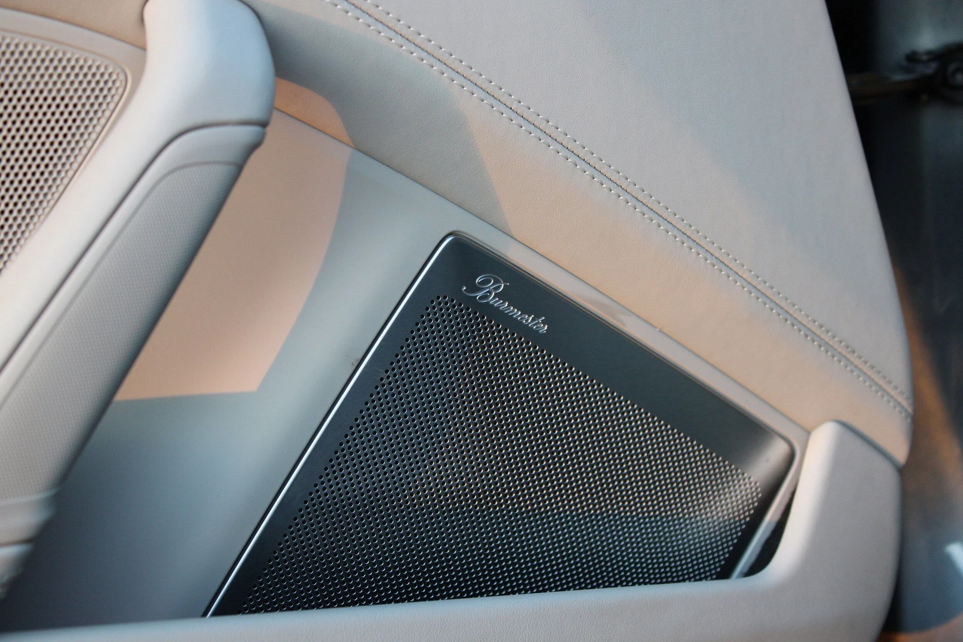 mph017_2997392350_94c422b7e47304d3ab17961d71aff7c9x_6ecb777ef7