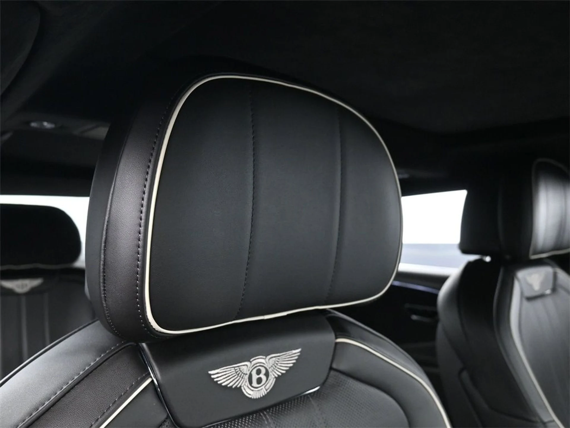 mph017_3001750196_c47a0576f80e7d2d0b6b76640ce61bf0x_dfb027386e