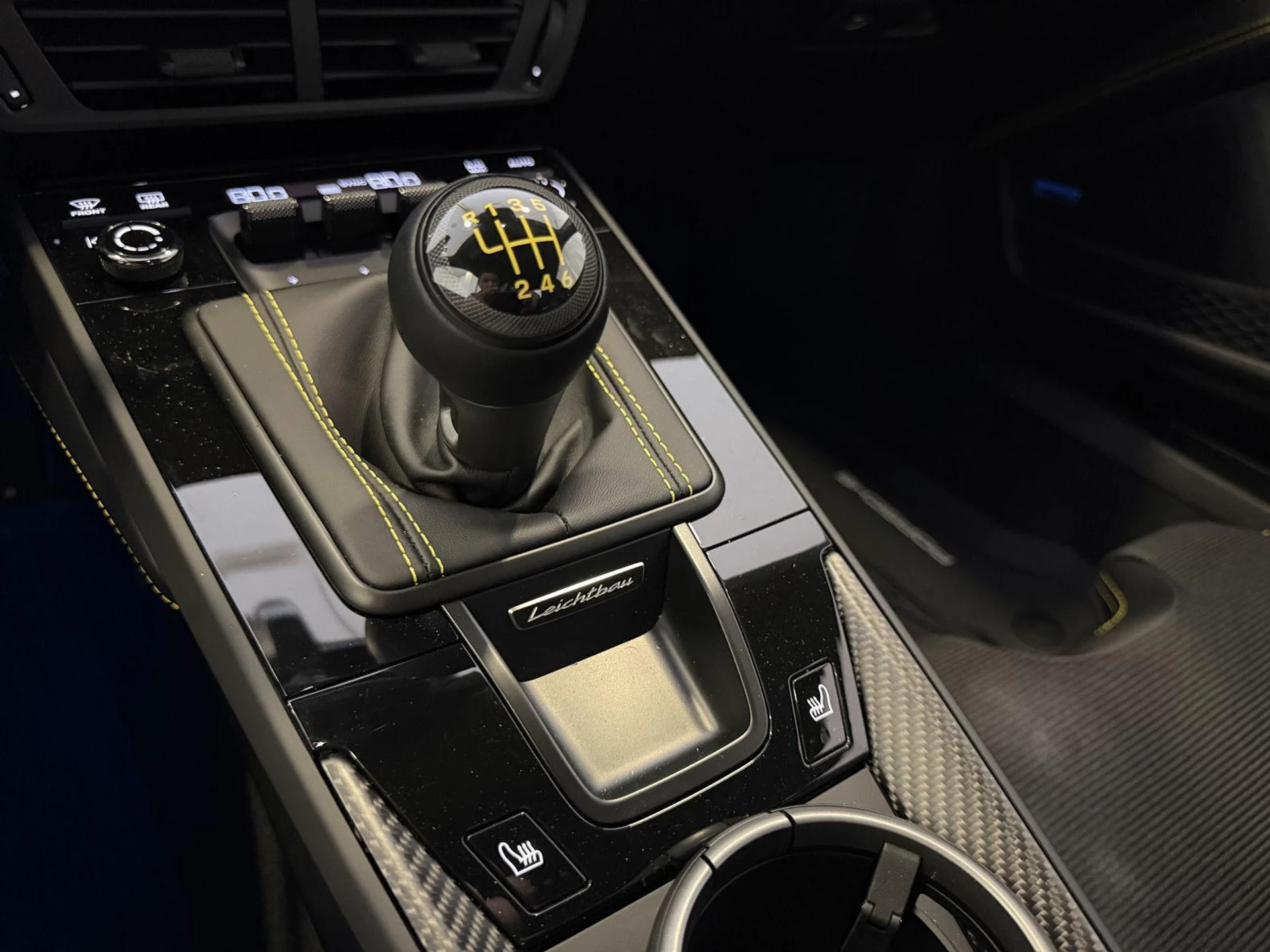 mph017_3002109094_e62d7693755f384a81a018178ab70ce5x_9e44af1a62