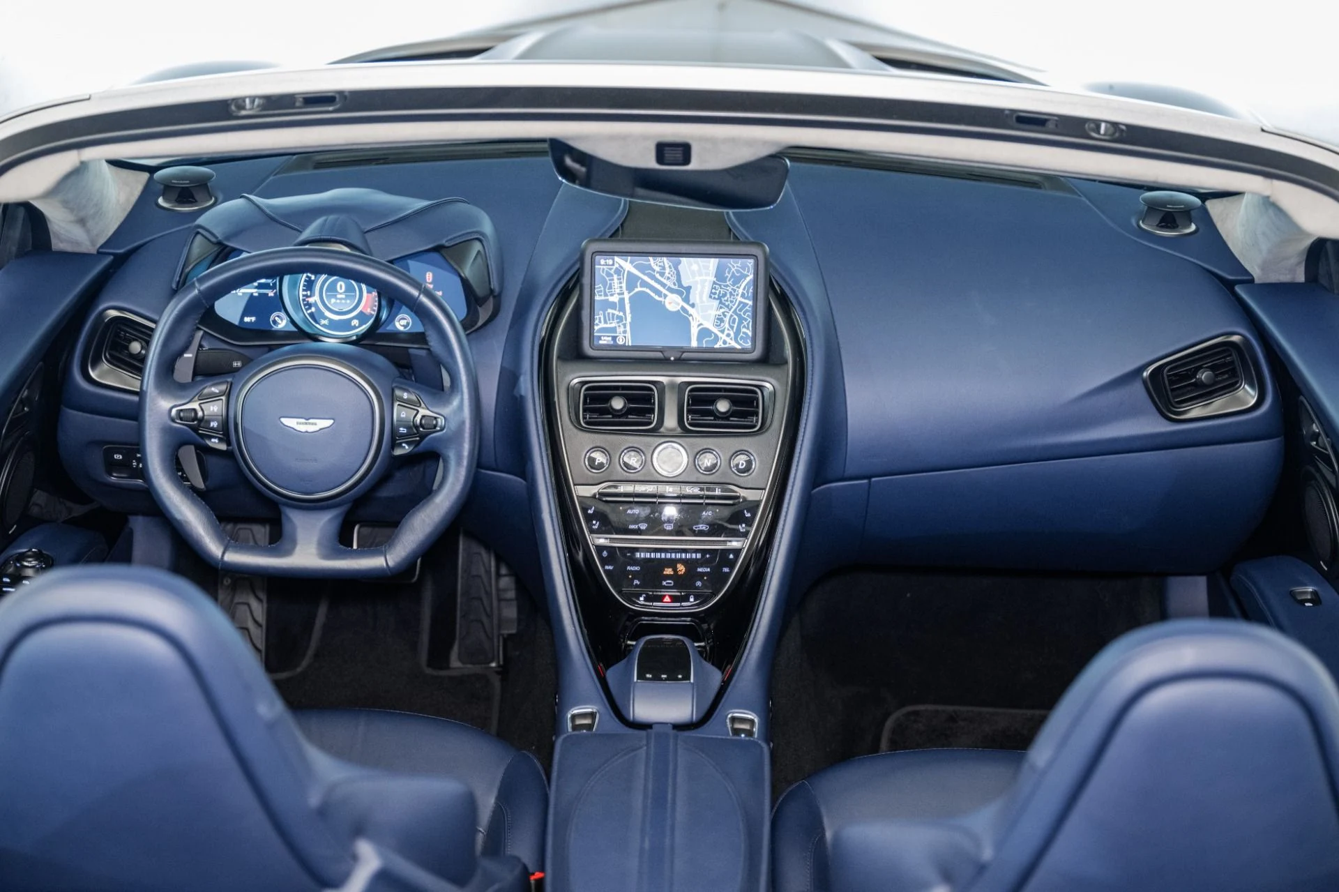 mph017_3011823155_Used_2020_Aston_Martin_DBS_Superleggera_1754334854_cb25462109