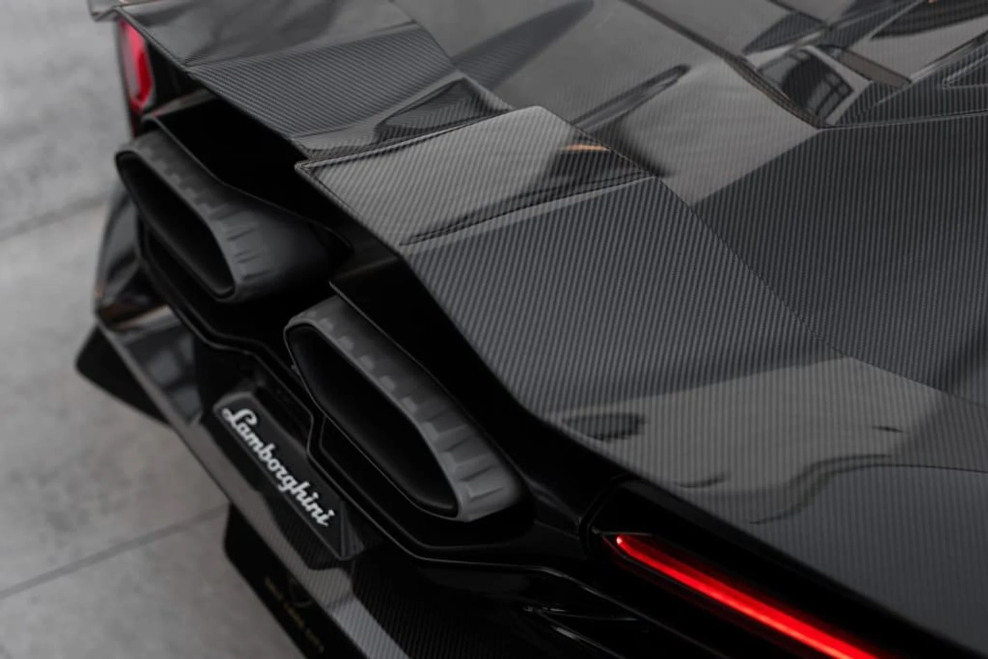 mph017_3013789942_b9ff2f78c8f308022572d7d8e3d4733dx_6b9402071d