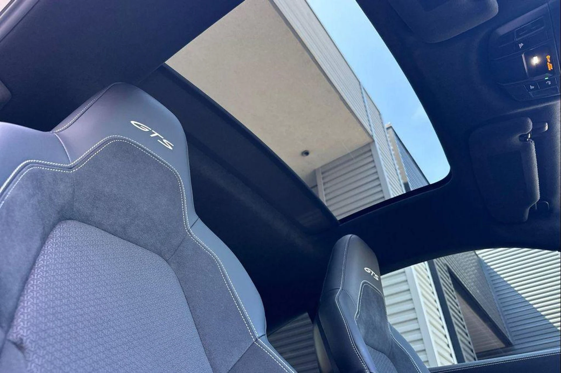 mph017_3015311343_luszs_N4_Nz7_Ci_u4s_bp2_Uobr_Po_I_4e307fa39c