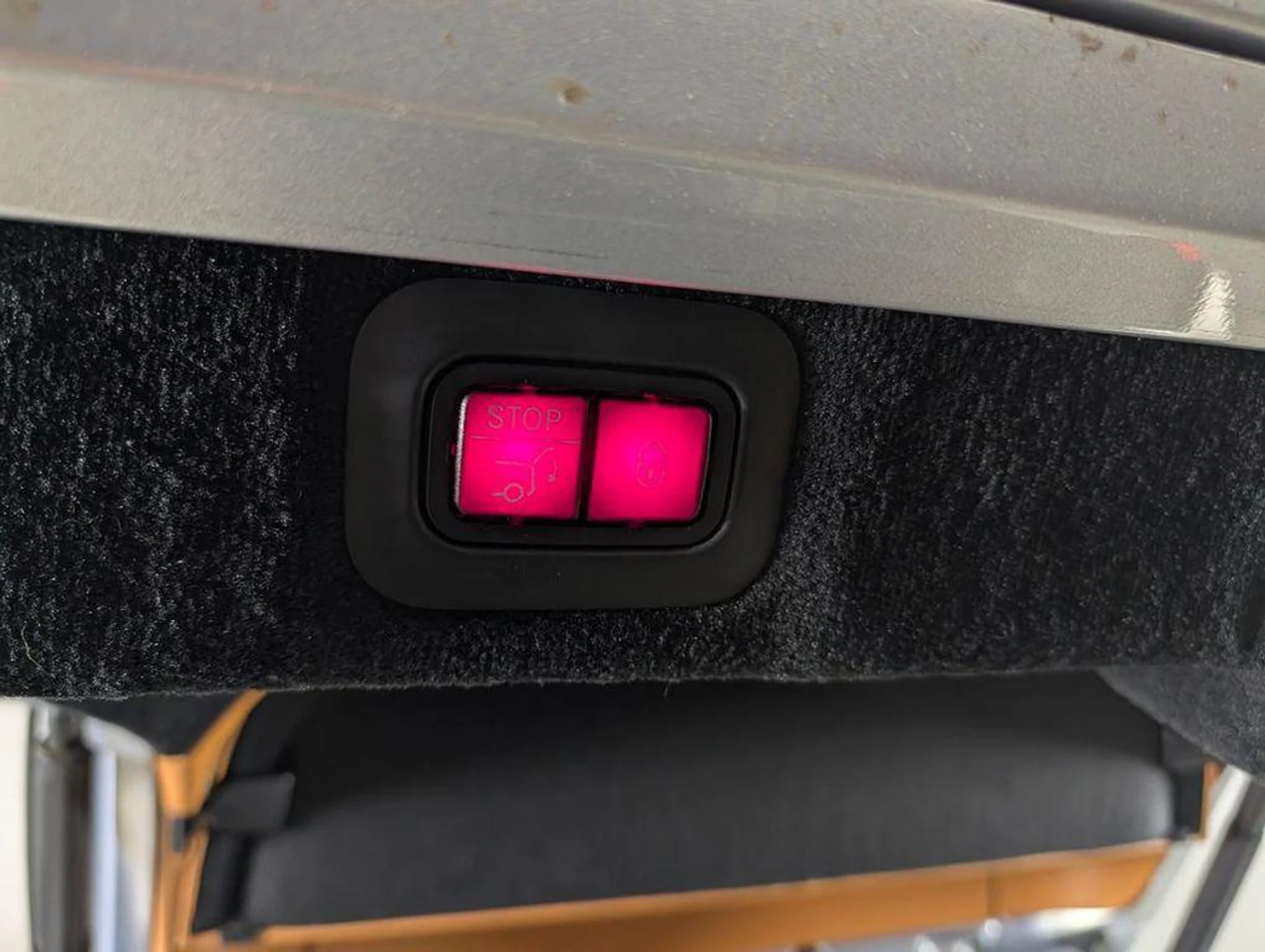 mph017_3022552384_Ahvm3vwf_BWO_6_Q_Rcr_Z_Smp_P_J5_Cg_d85b05cccb