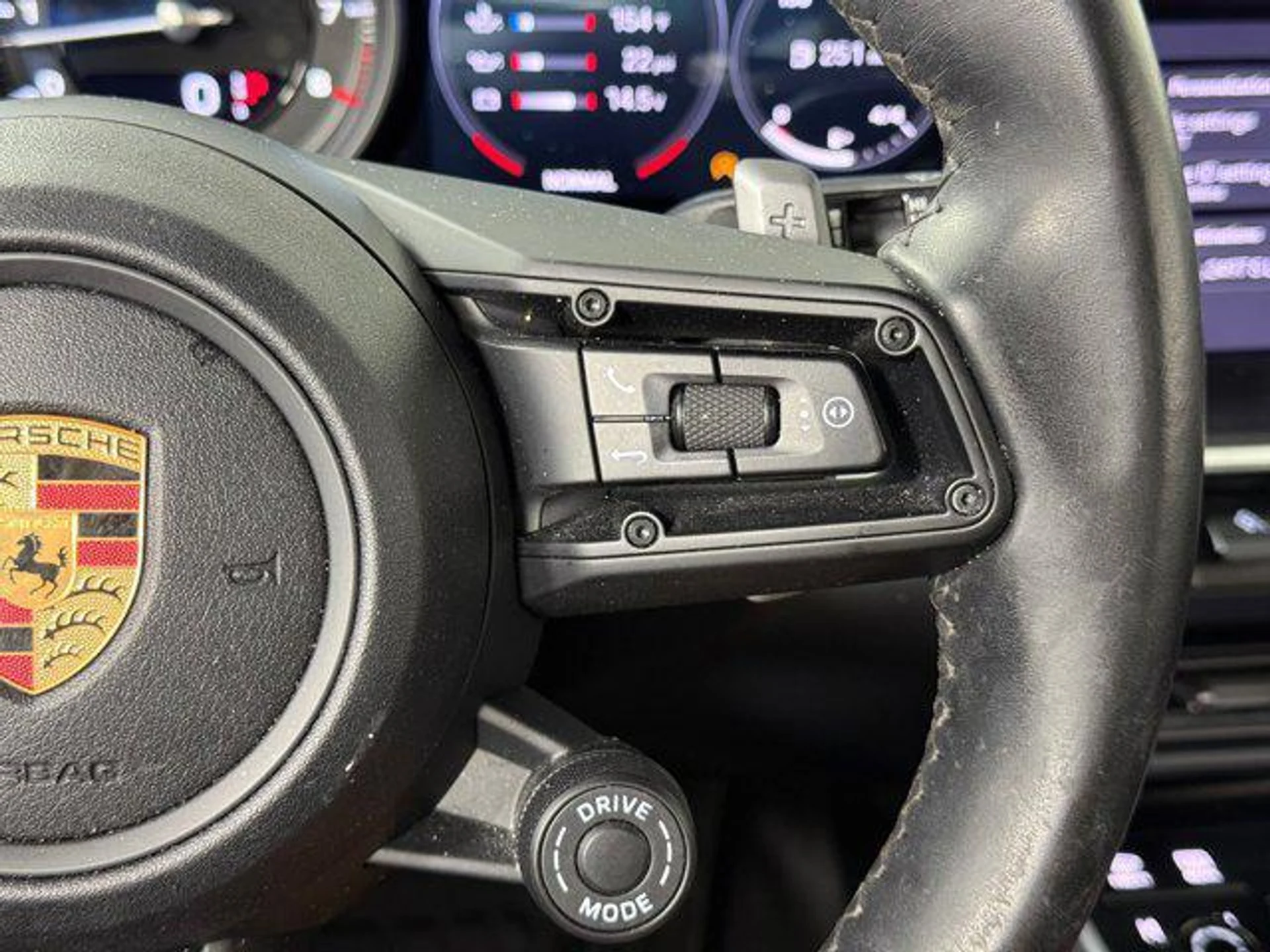 mph017_3028327704_CIU_1h_KPLB_Jao_R0n6_Om_Qpzf0hqwk_b936547921