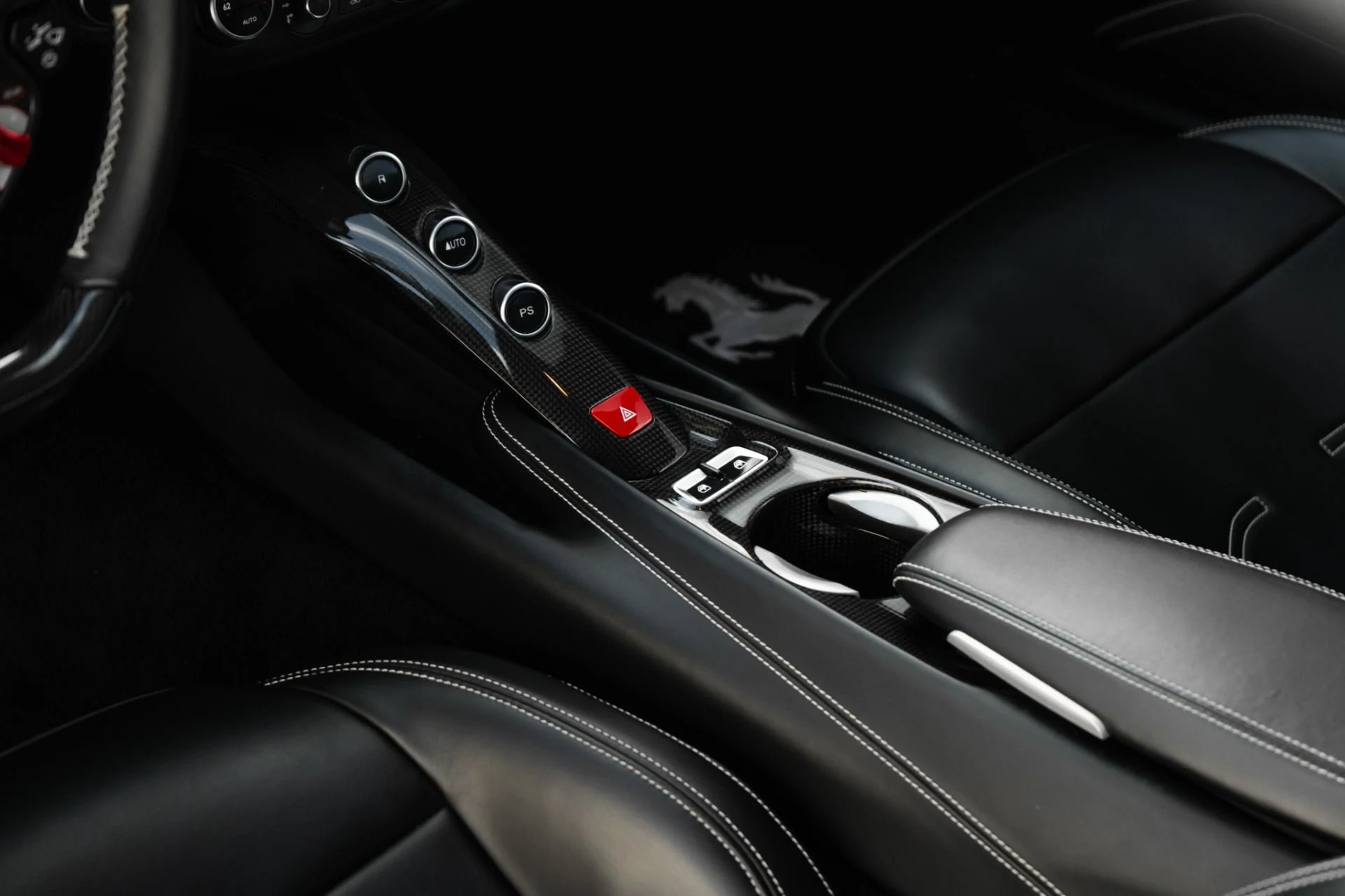 mph017_30283300_Used_2015_Ferrari_F12berlinetta_1763421627_bef981411a