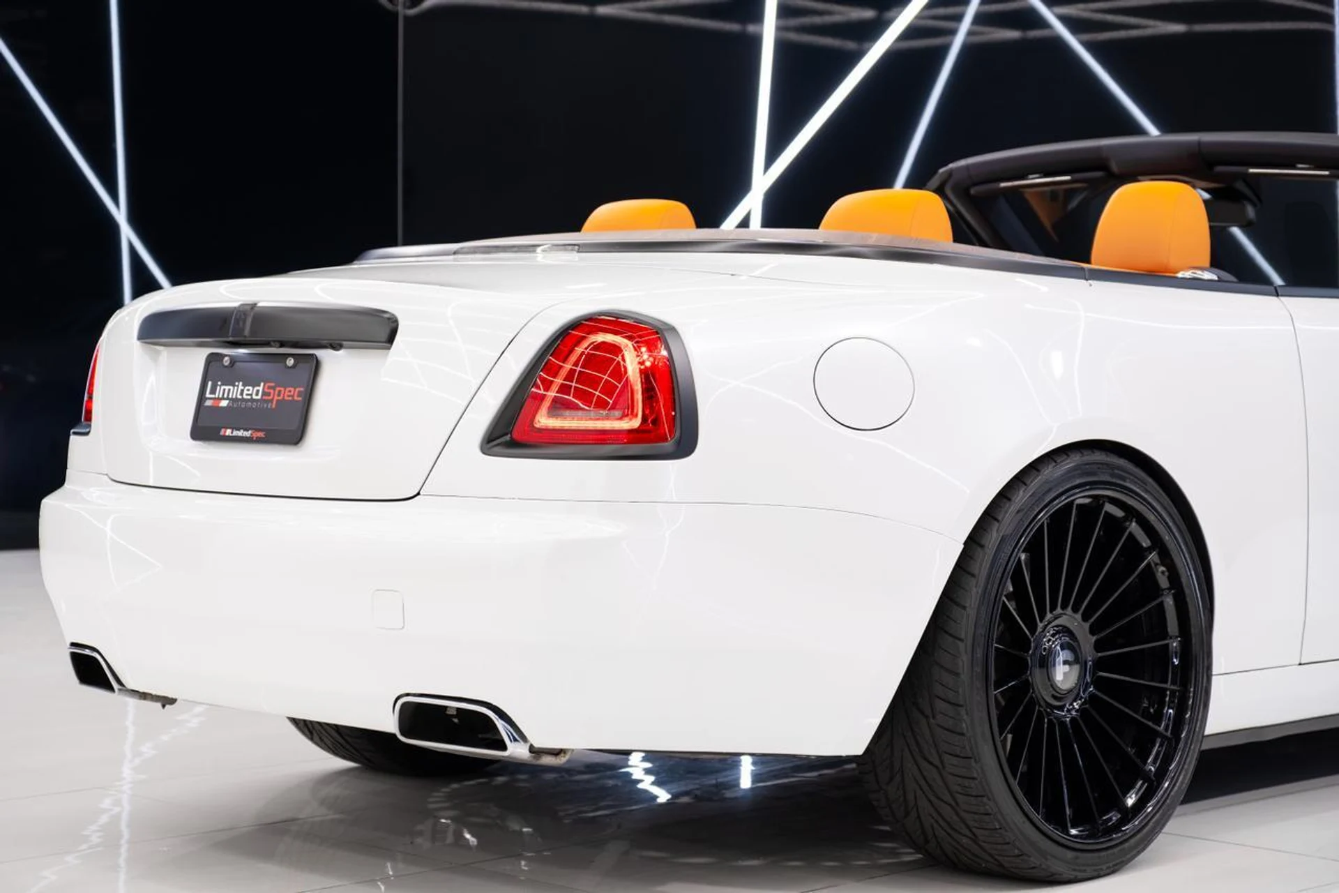 mph017_3030784808_ae75c779d19a41848328c6583a54bff0_714cdfc401