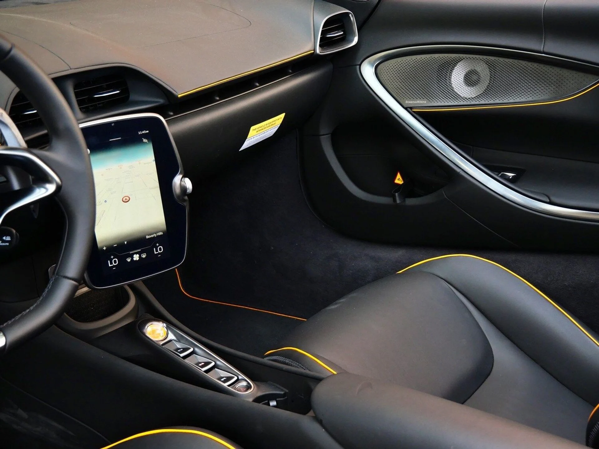 mph017_304032000_929686323a9b74b32d5c76dc2be0426fx_3080760305