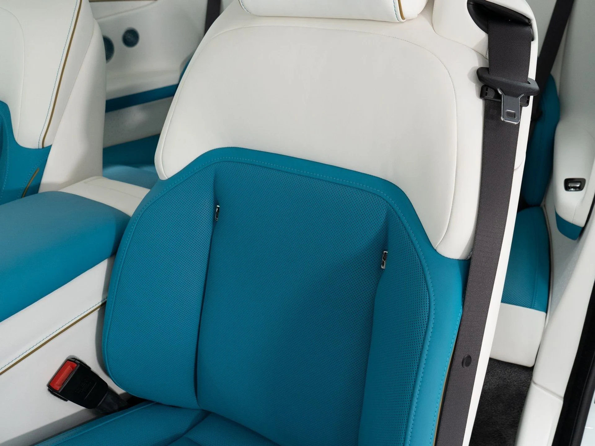 mph017_3040475219_b477c04106e85b1b462b2ed4760ef018_8dbc2c53da