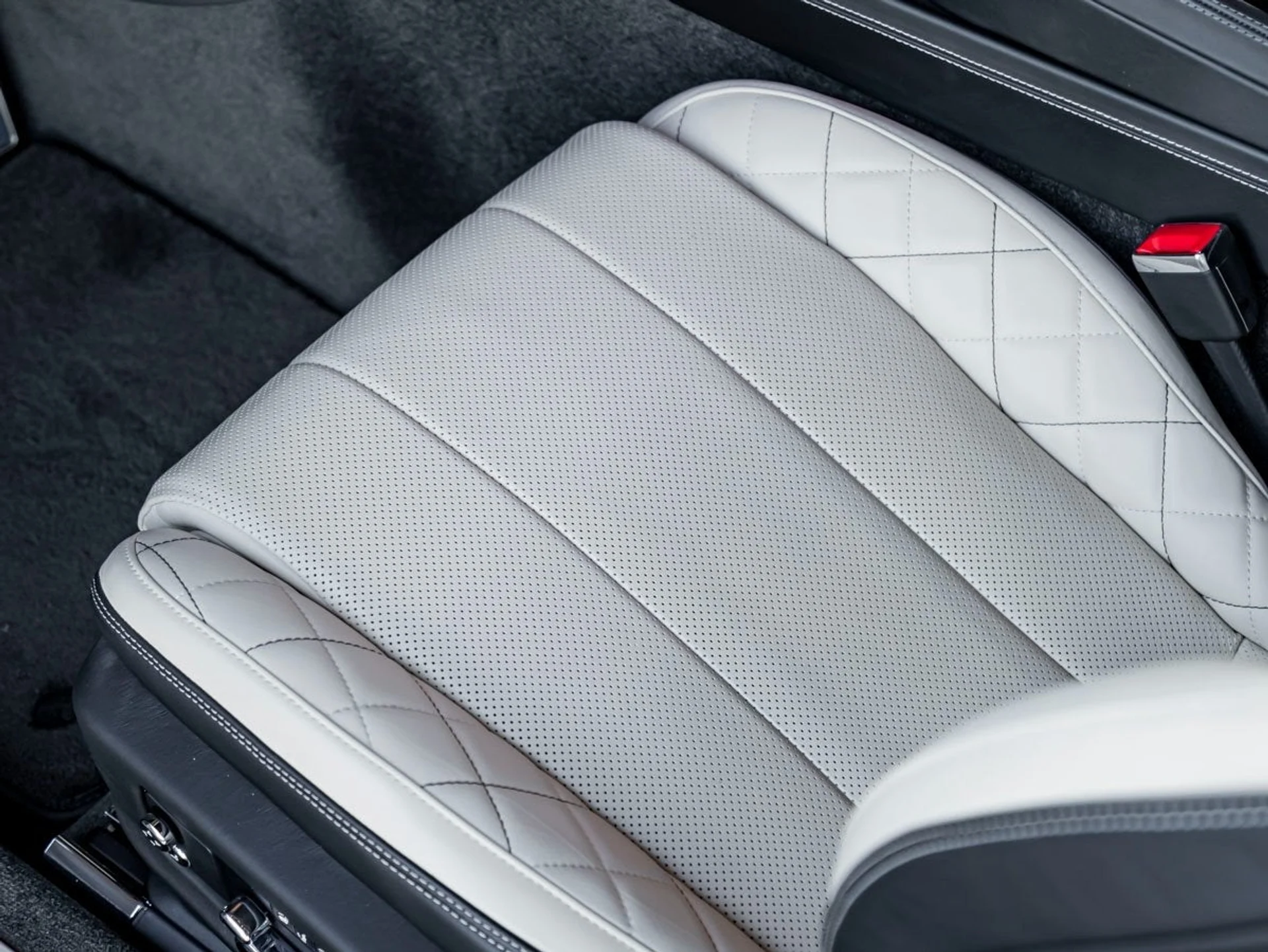 mph017_3044251343_18_1ff23b460b