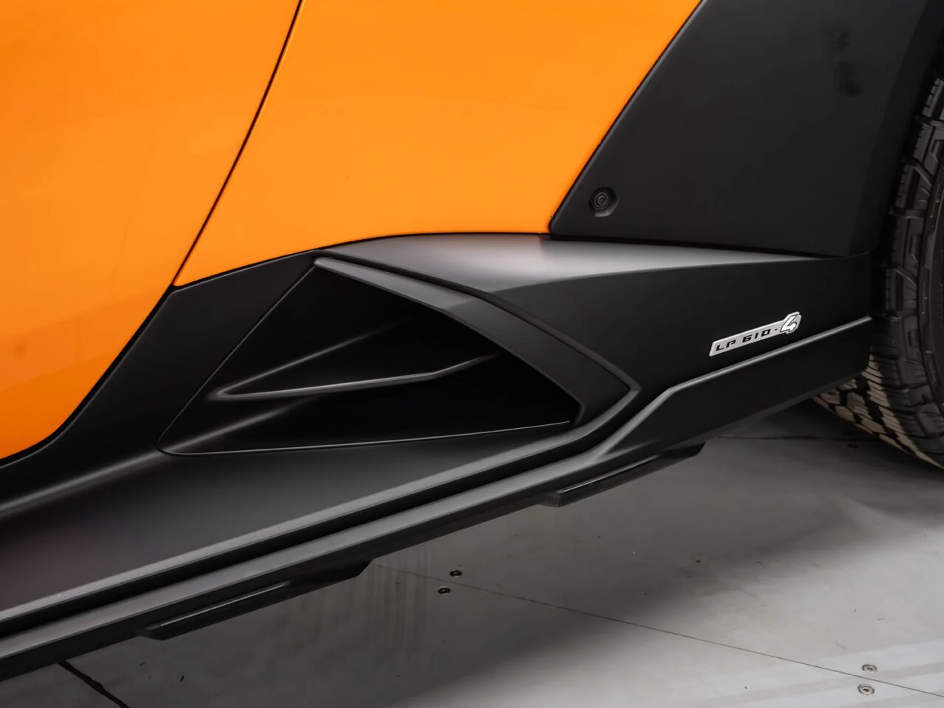 mph017_3050575295_lamborghini_huracan_2023_b35108d9d2