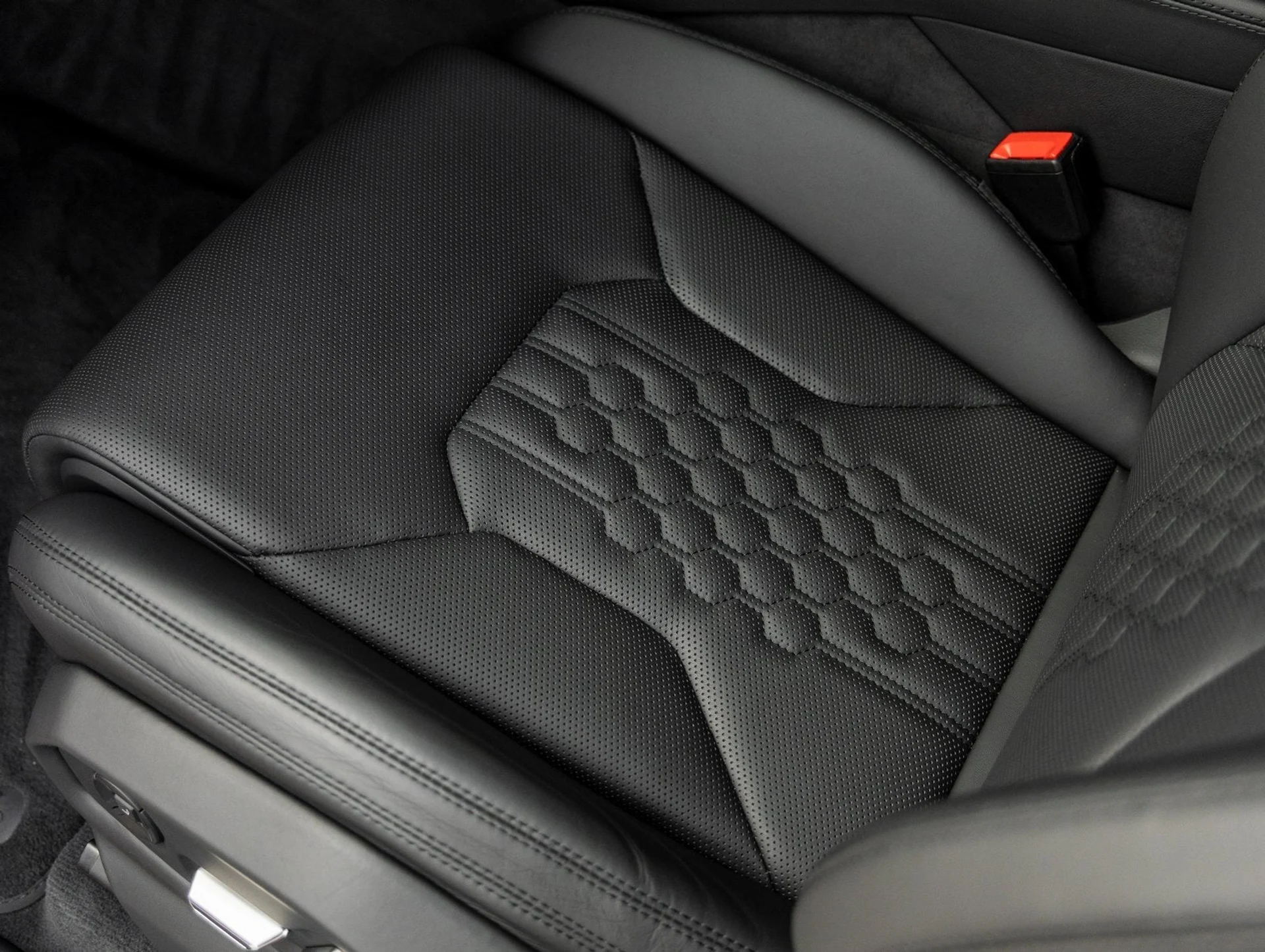 mph017_3058234501_18_7a2e91e7c3