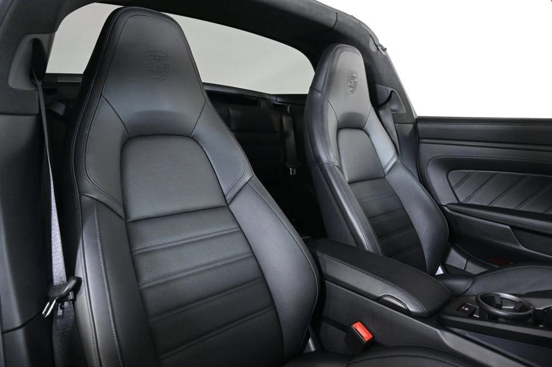 mph017_3059594329_56b99cce085749df8103d8784edd6410_c6424d6081