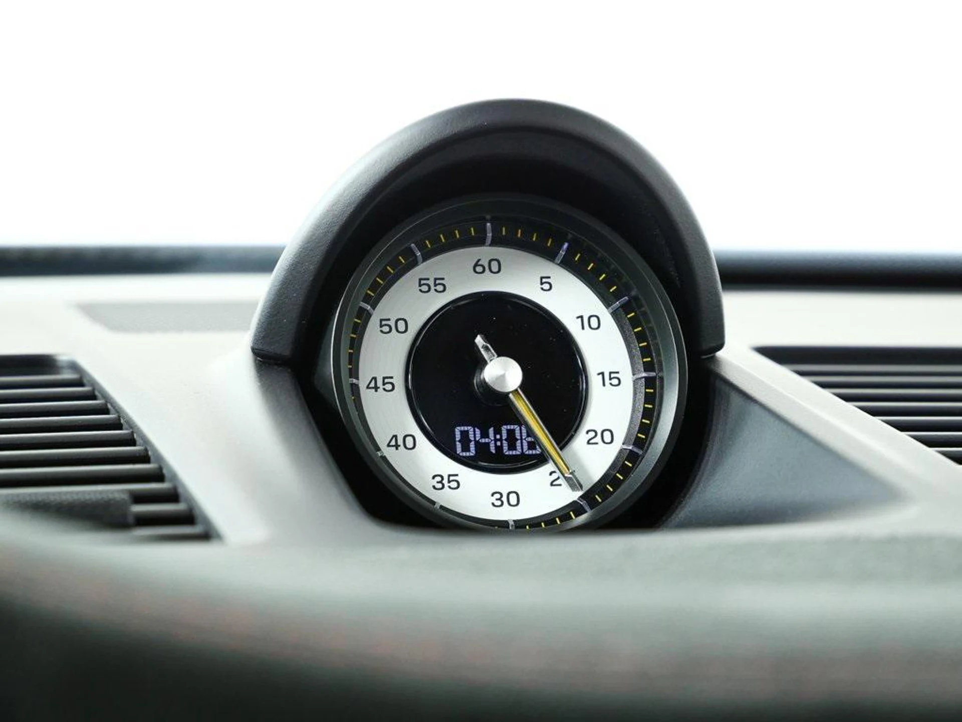 mph017_3060664499_o_On_OH_cfl_X_L6qg_O9dhr_KVGJ_984_988f477e6b