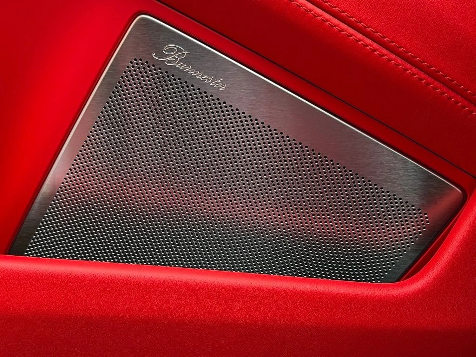 mph017_306116265_2cc5f73afc4cb2f23db7ffa5b075dcdcx_1d6d94dc4d