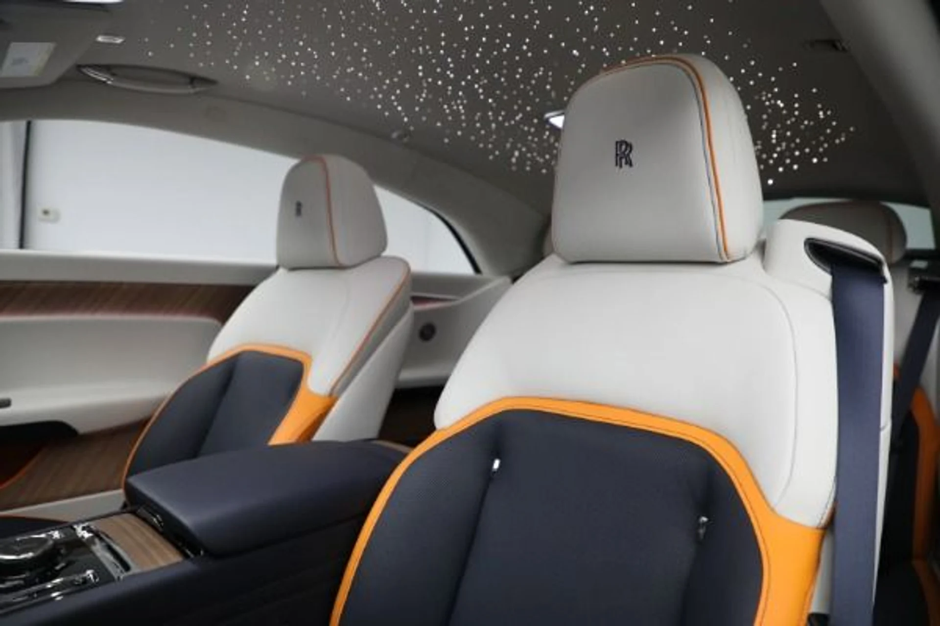mph017_3063068458_New_2024_Rolls_Royce_Spectre_afeff1e381