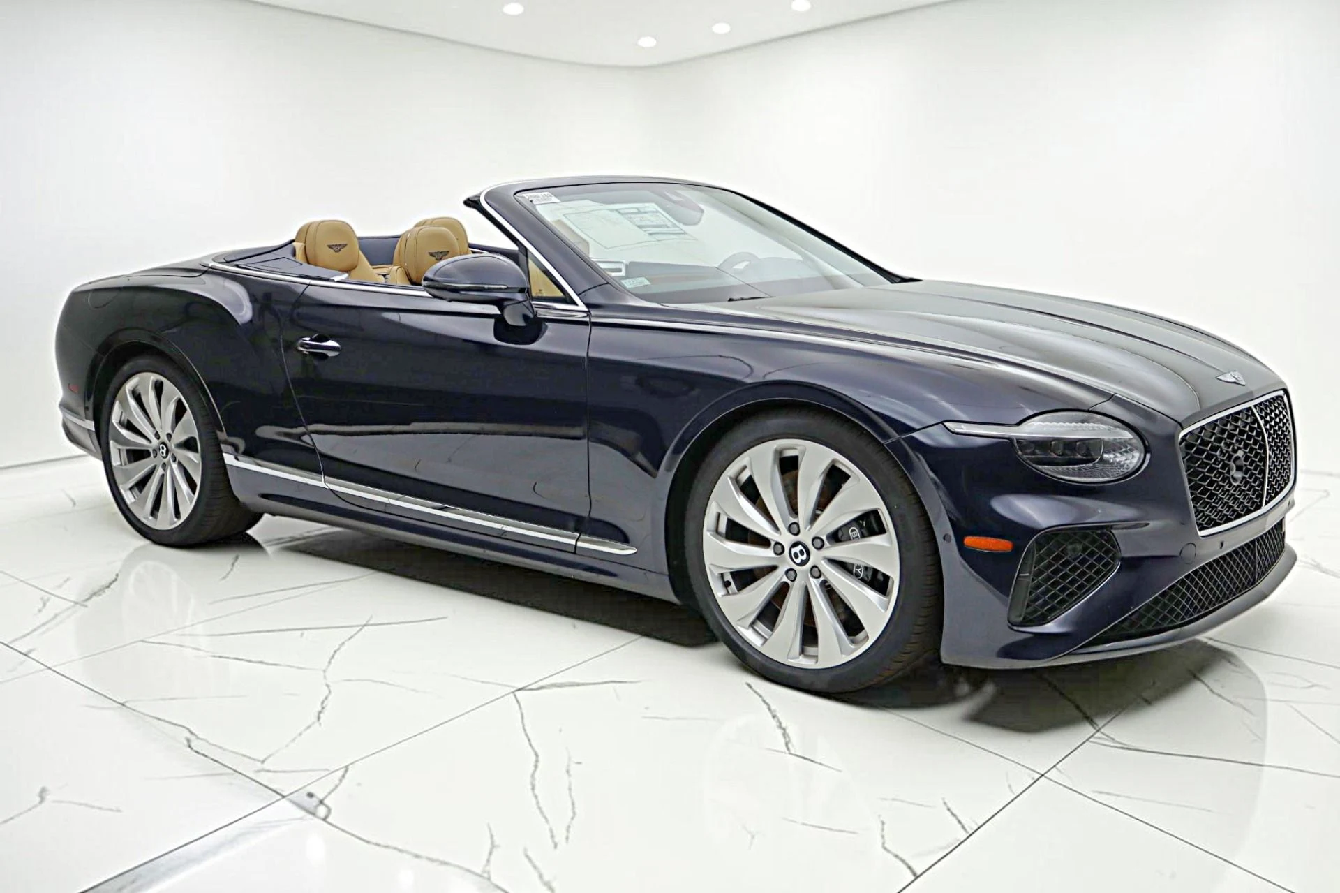 mph017_3072448574_New_2026_Bentley_Continental_GTC_6427c0838f