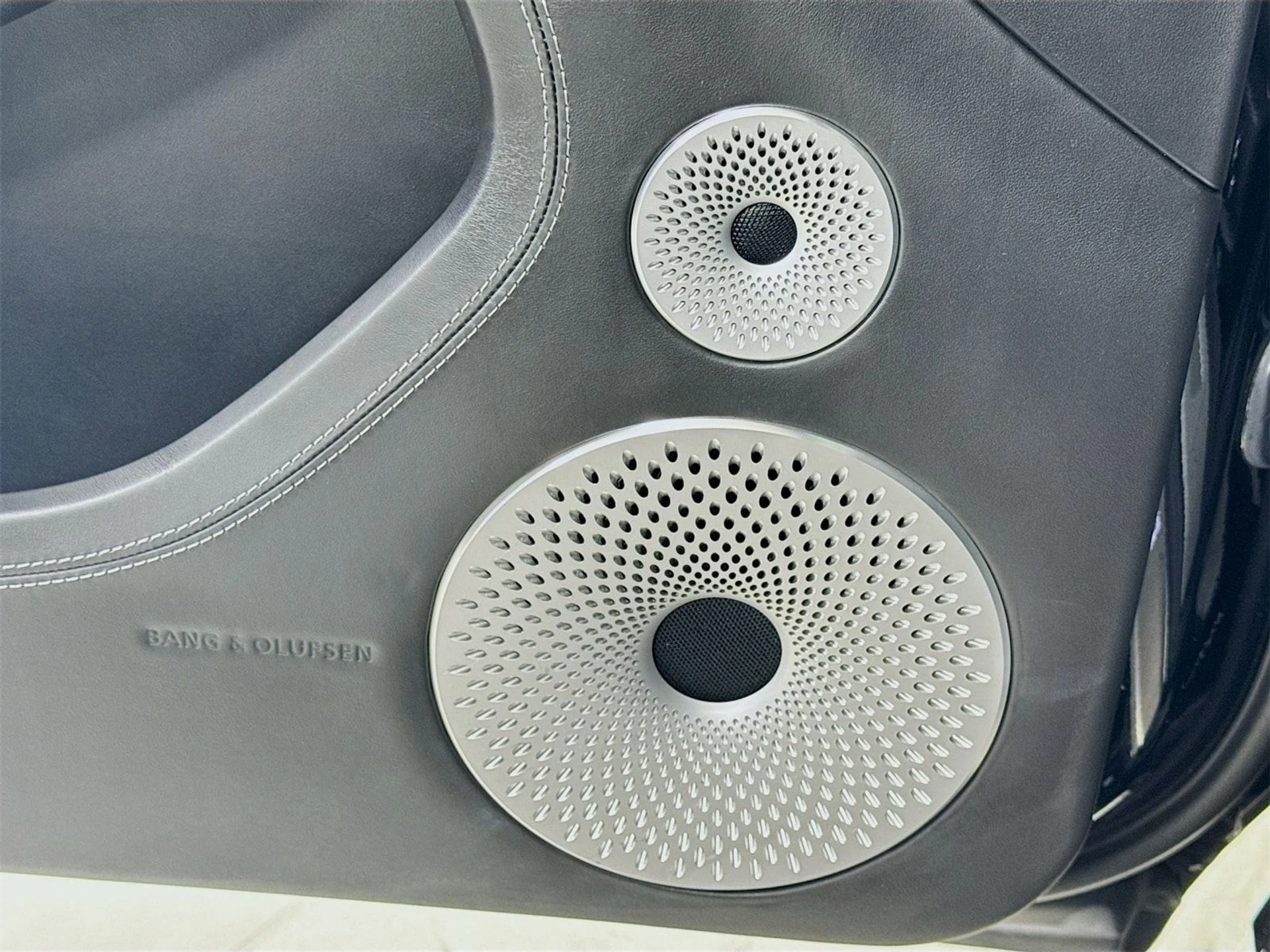 mph017_3074501598_726bcd0a783a1cc2820a409293441ff8x_9437fe1d45