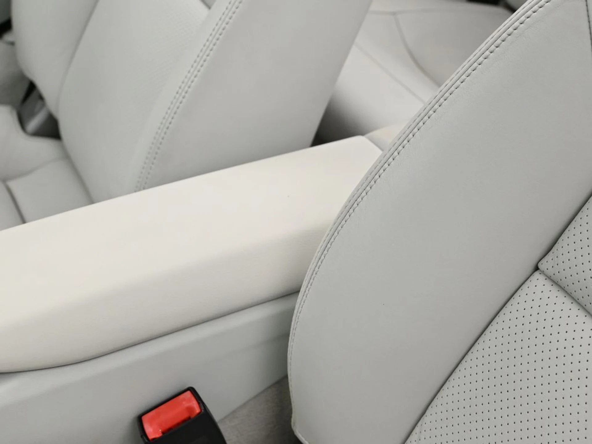 mph017_308982203_dff3a70922fce43b2f12ae54c25dbba1x_3d4dc58f81